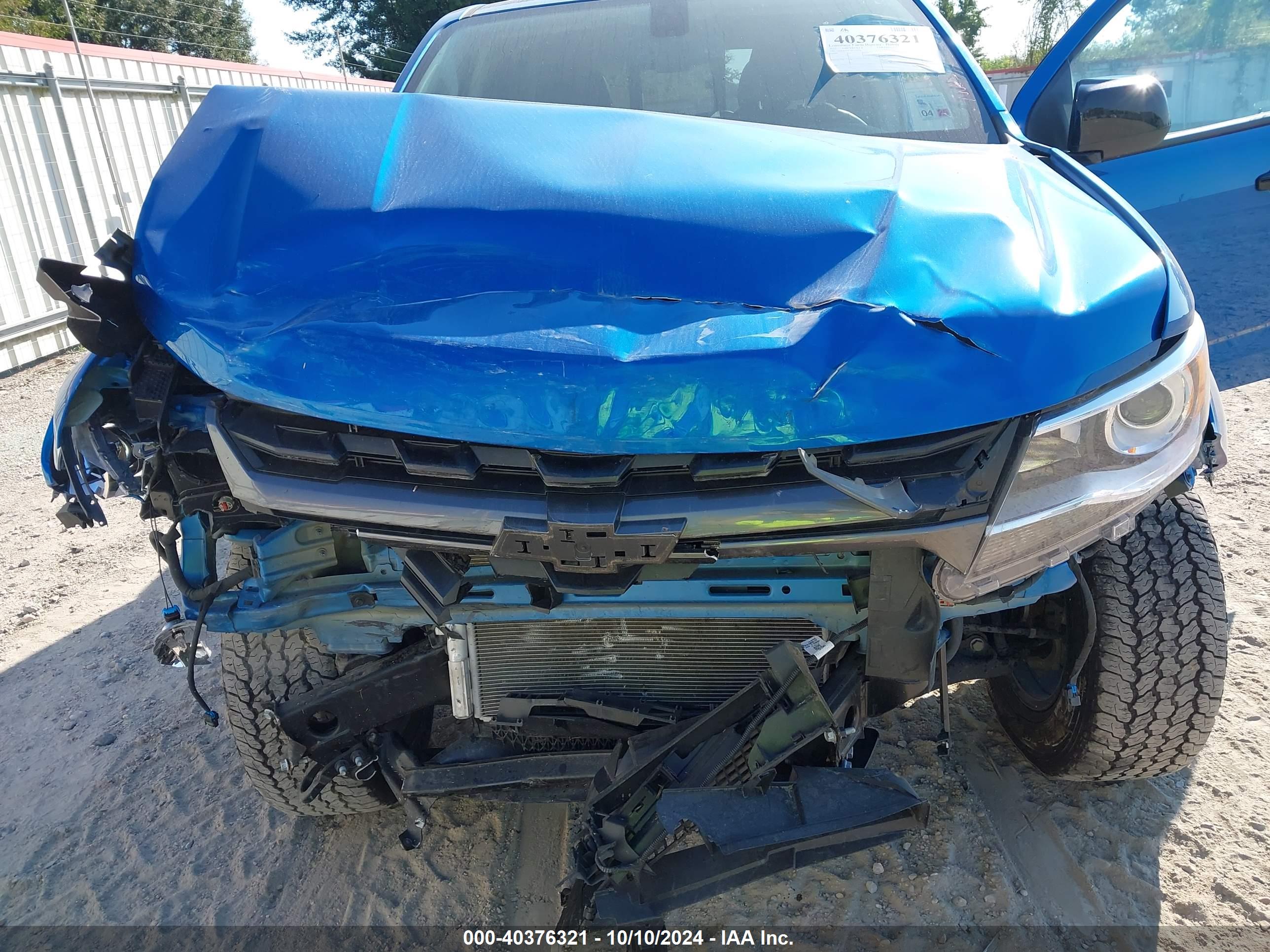CHEVROLET COLORADO image 10