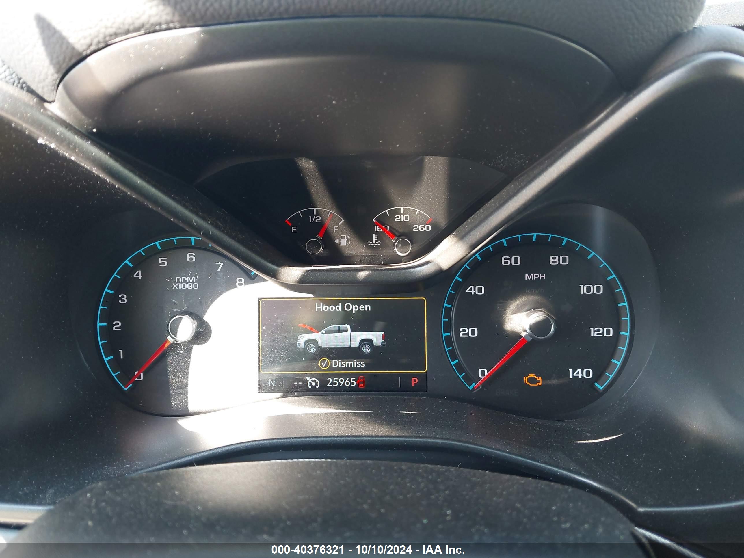 CHEVROLET COLORADO image 7