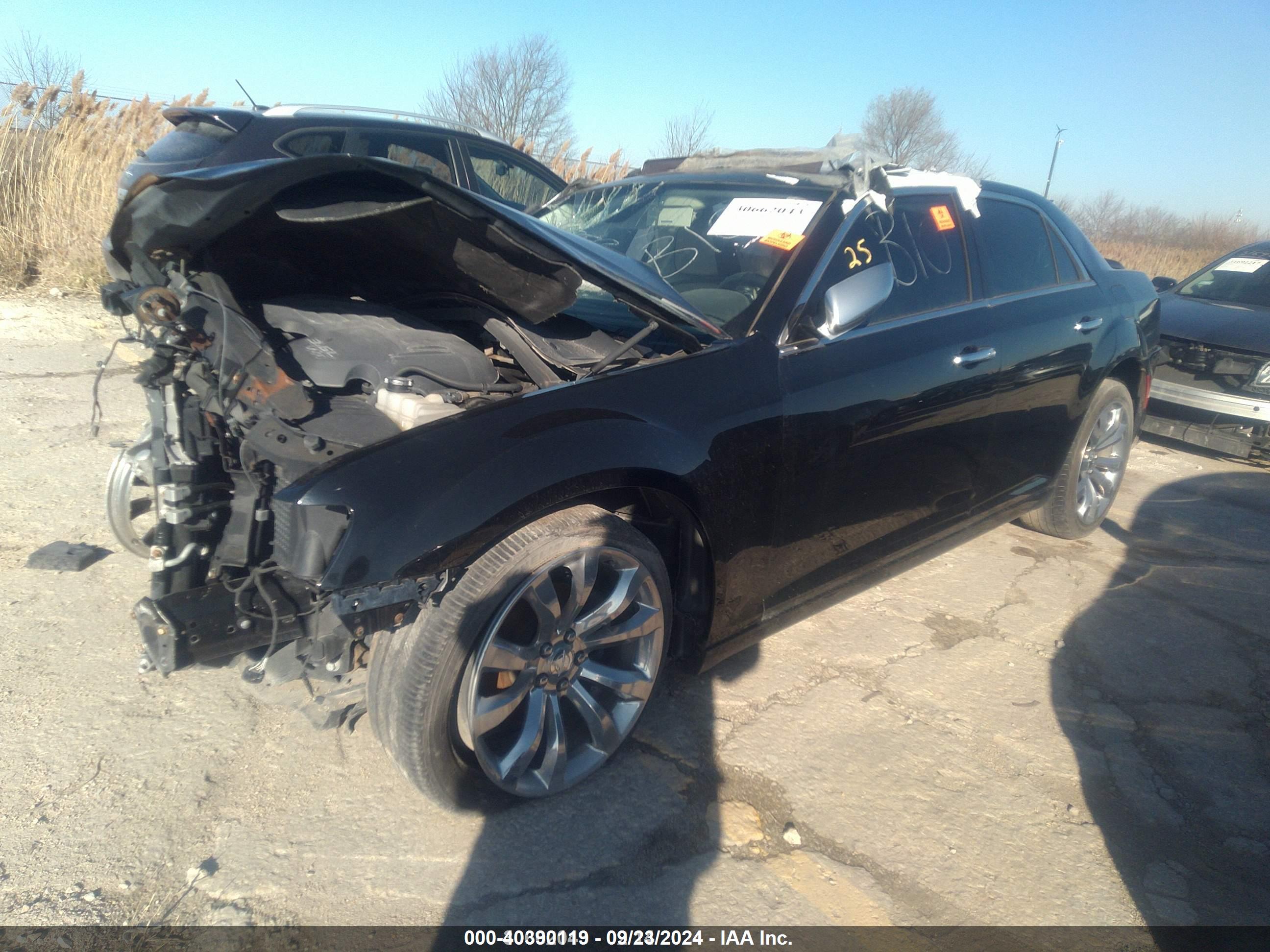 CHRYSLER 300C image 2