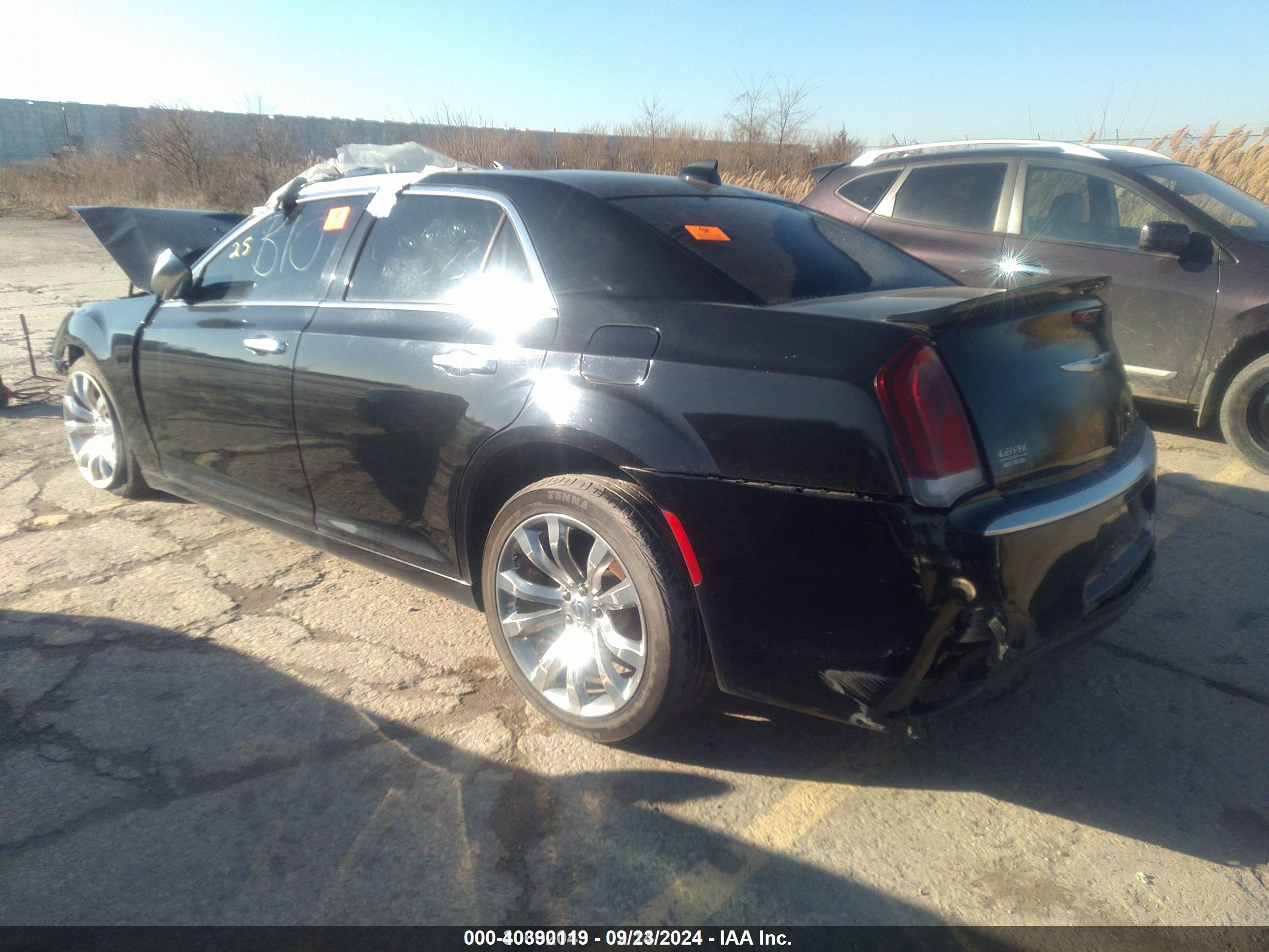 CHRYSLER 300C image 3