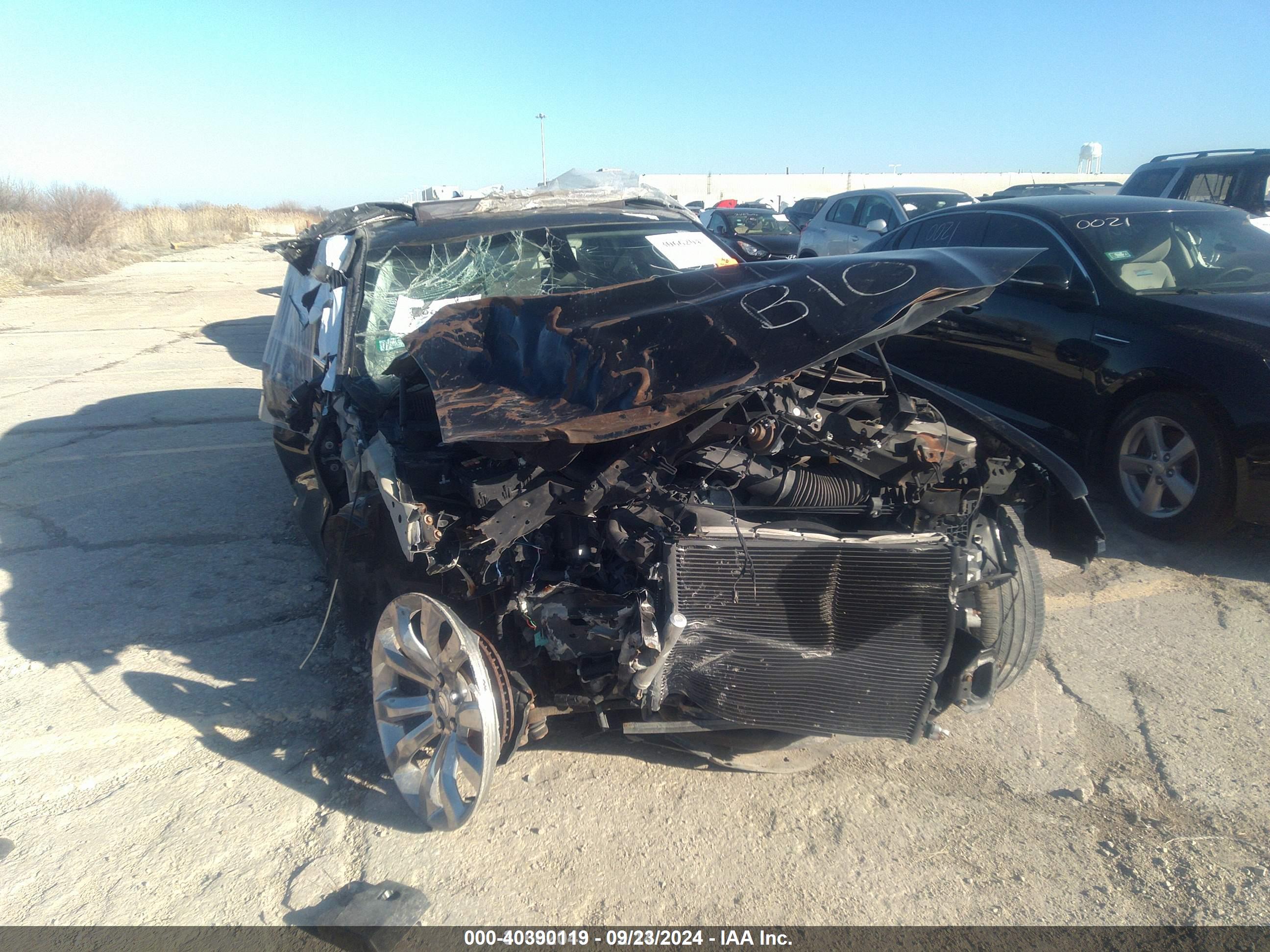 CHRYSLER 300C image 6