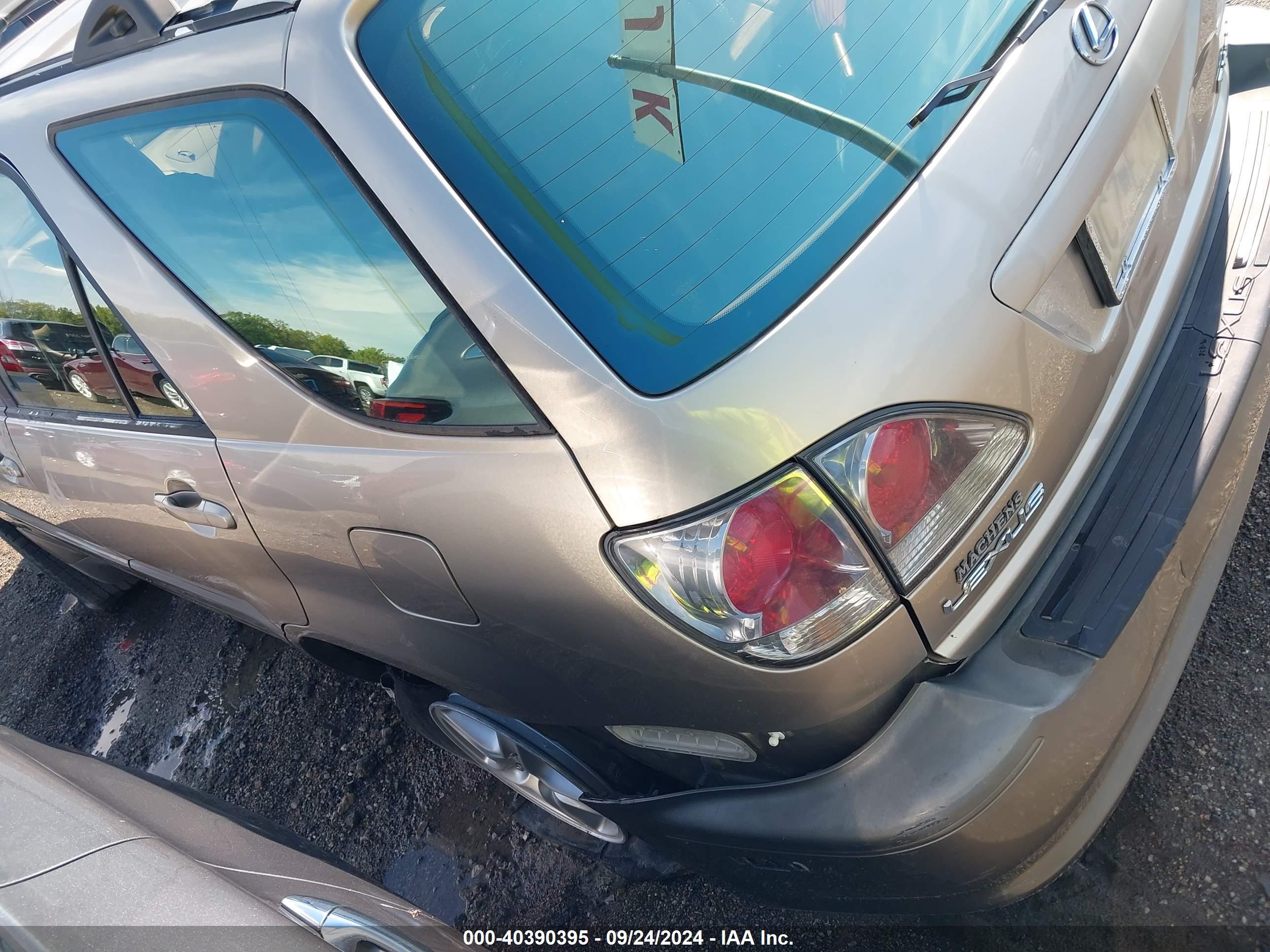 LEXUS RX image 3