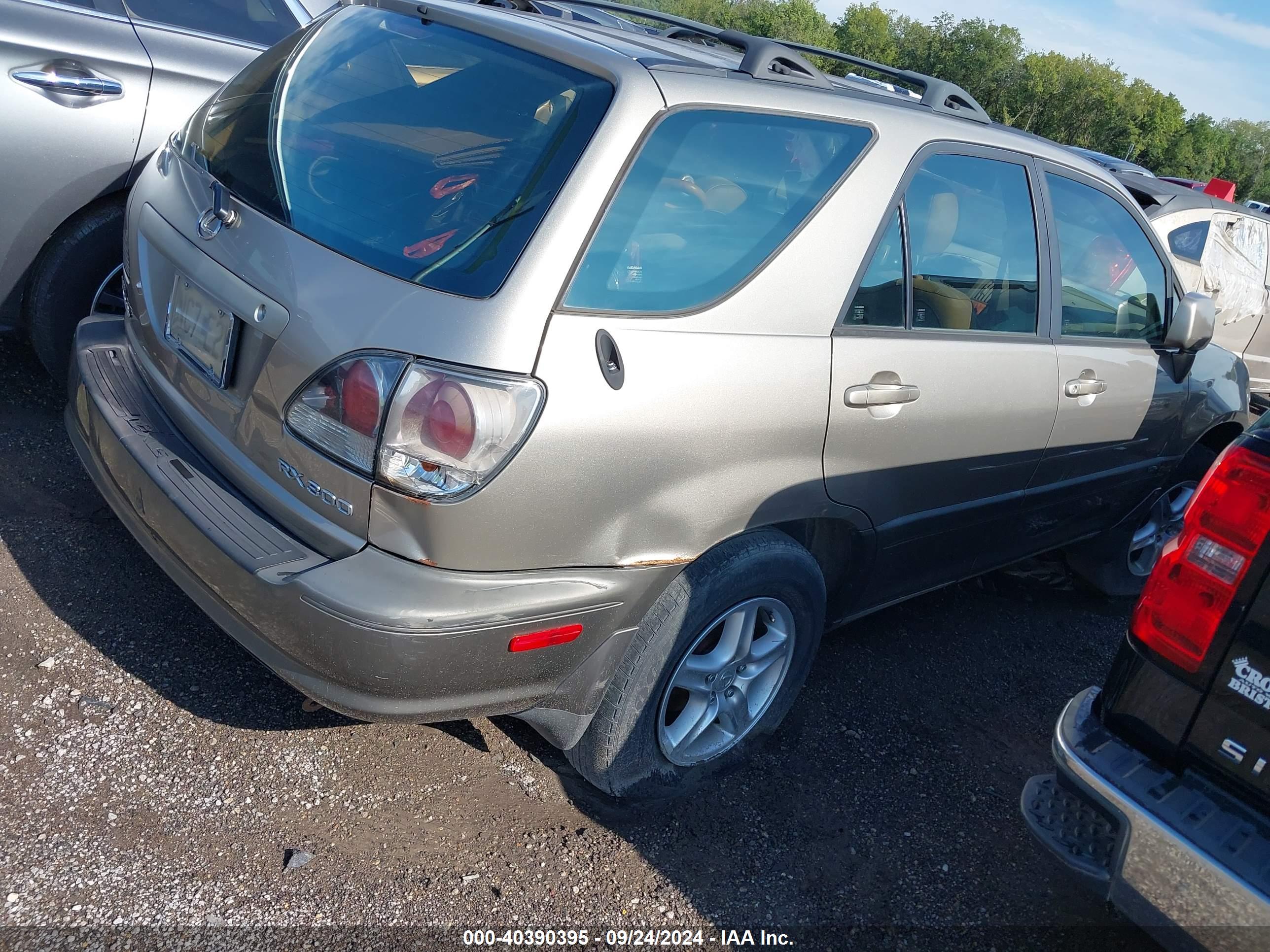 LEXUS RX image 4