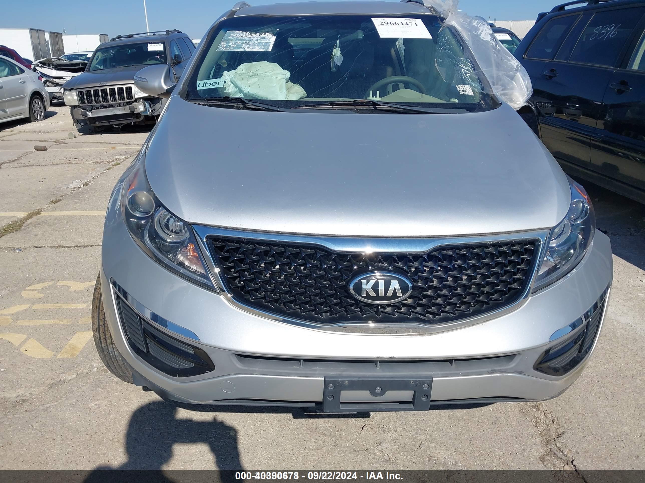 KIA SPORTAGE image 10