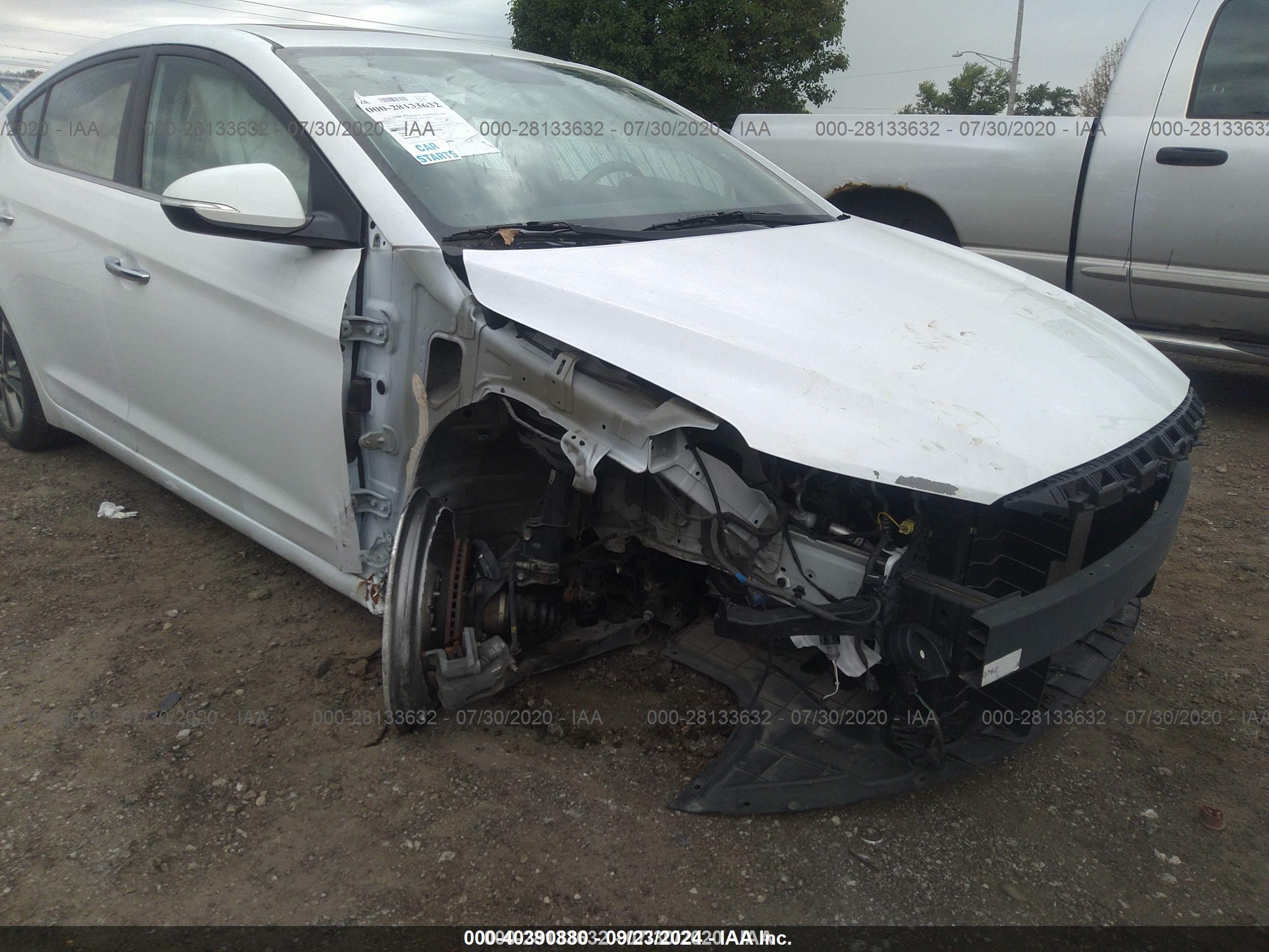 HYUNDAI ELANTRA image 6