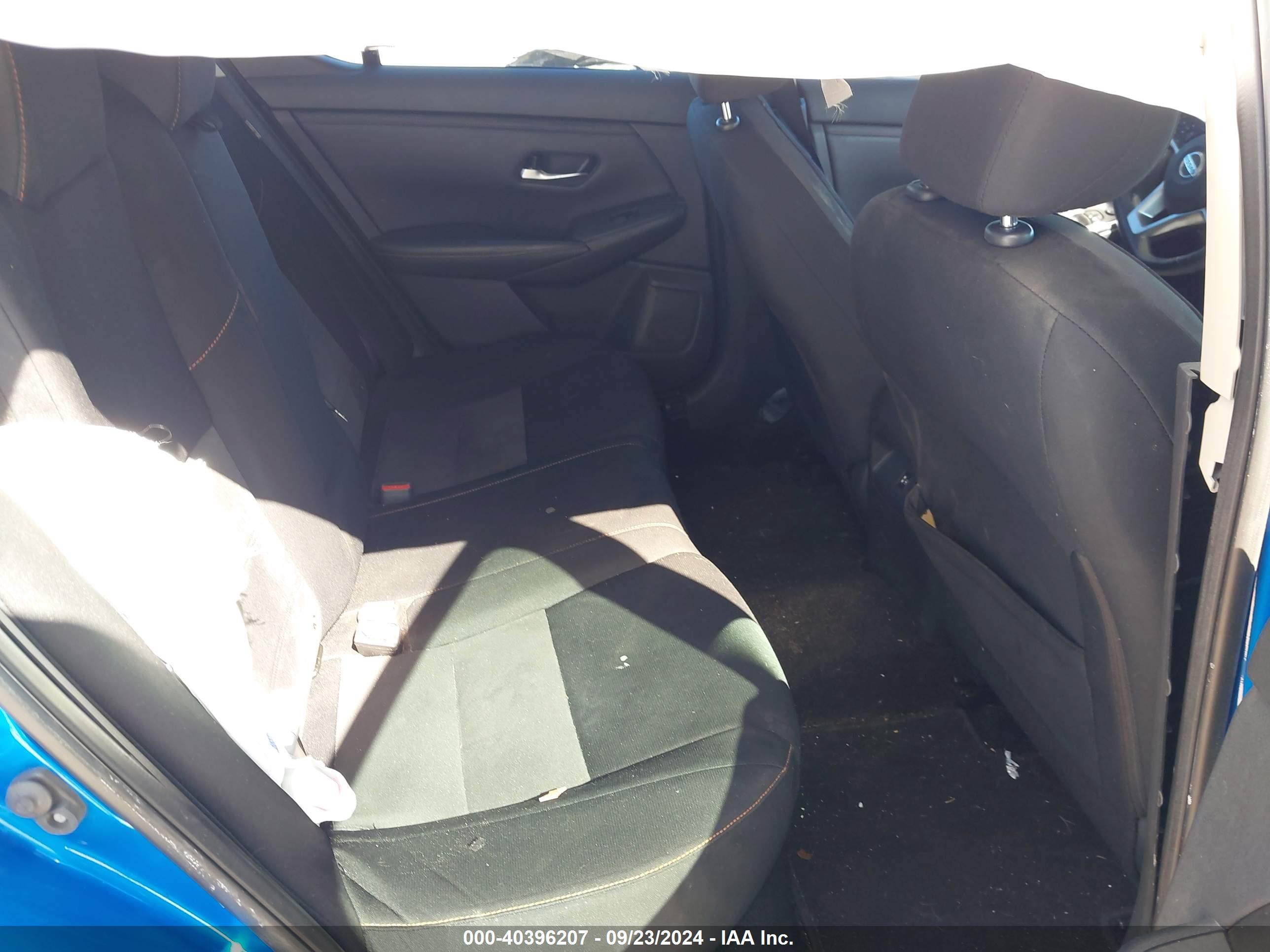 NISSAN SENTRA image 8