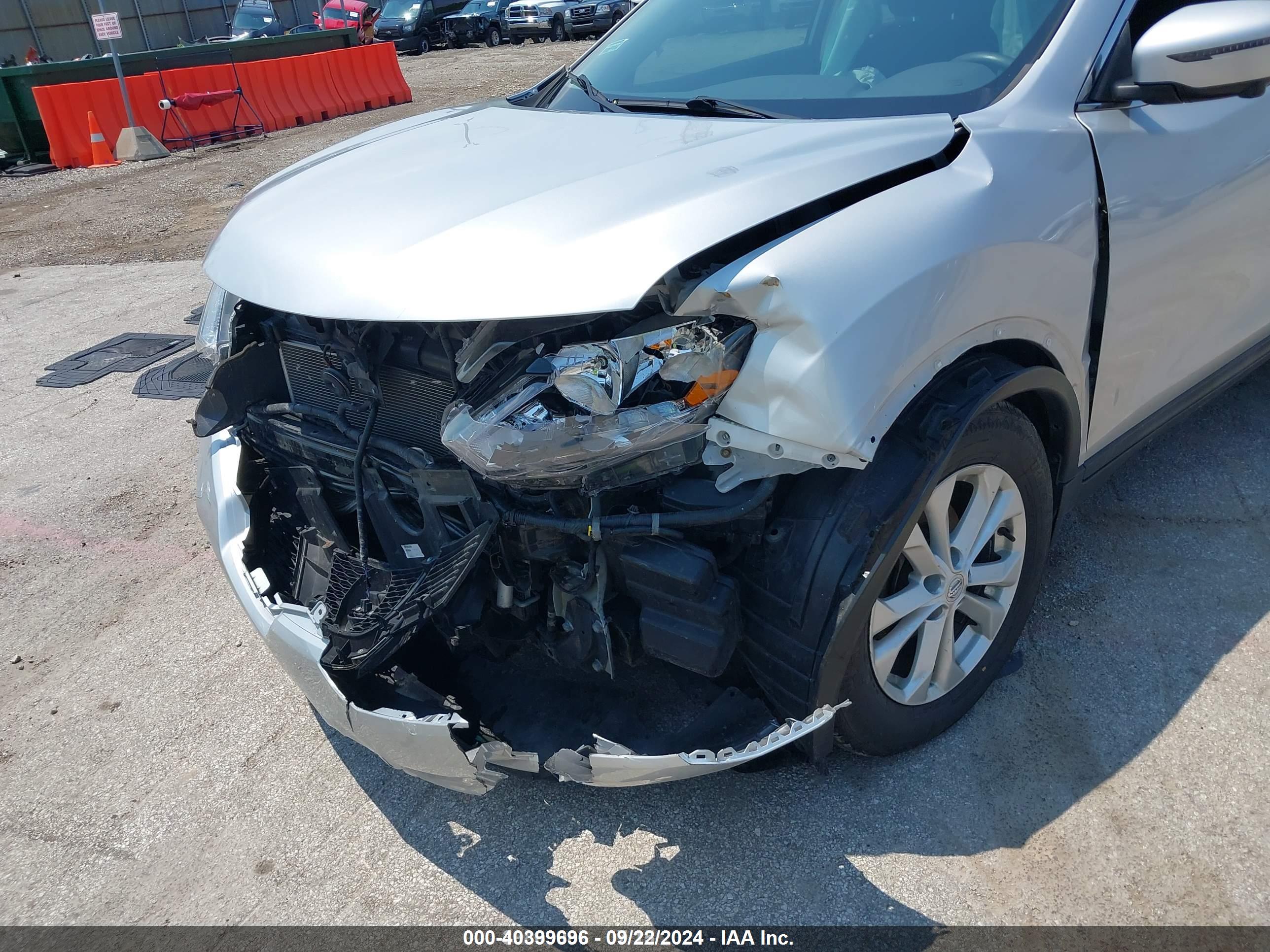 NISSAN ROGUE image 6