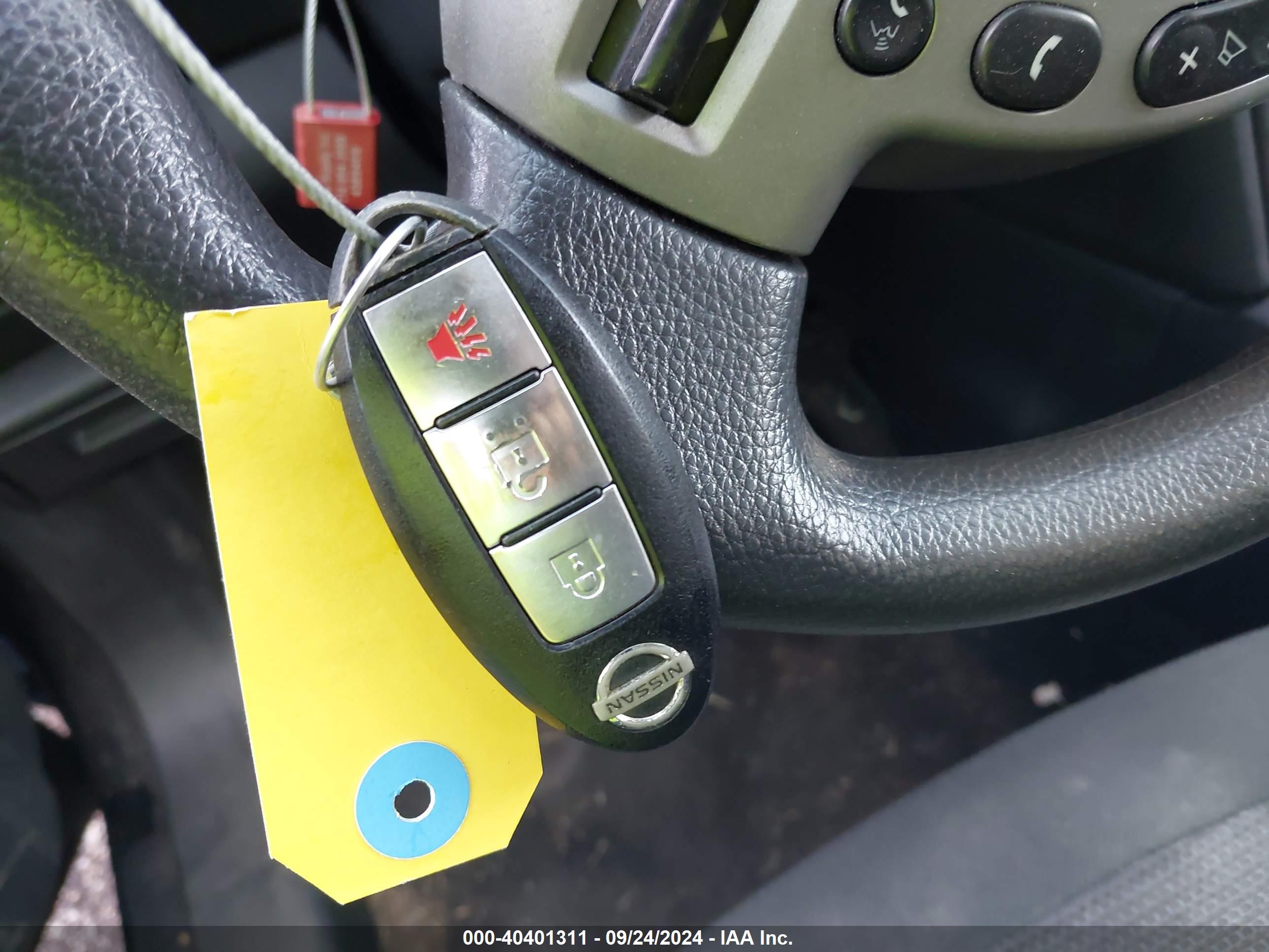 NISSAN ROGUE image 11