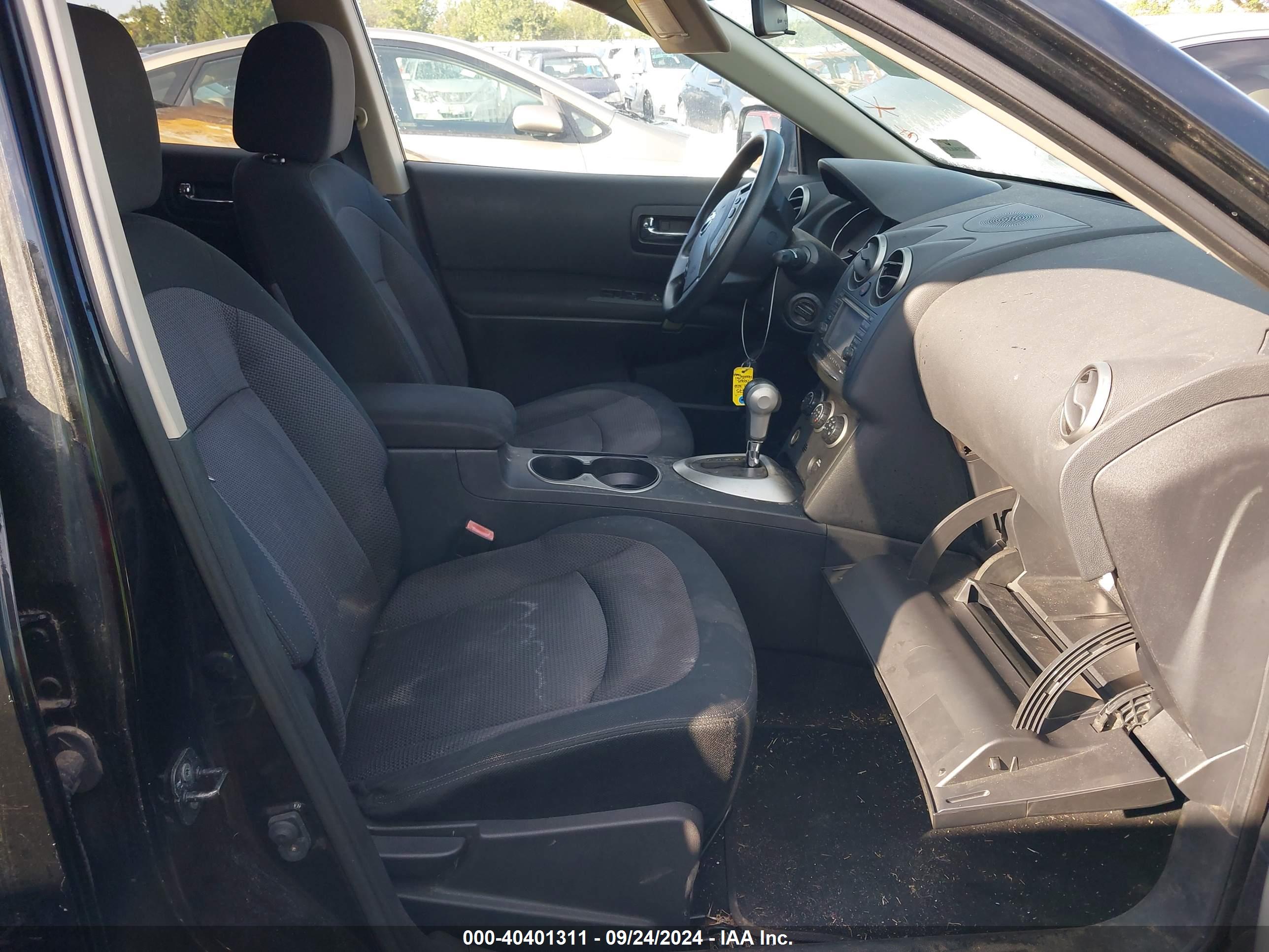 NISSAN ROGUE image 5