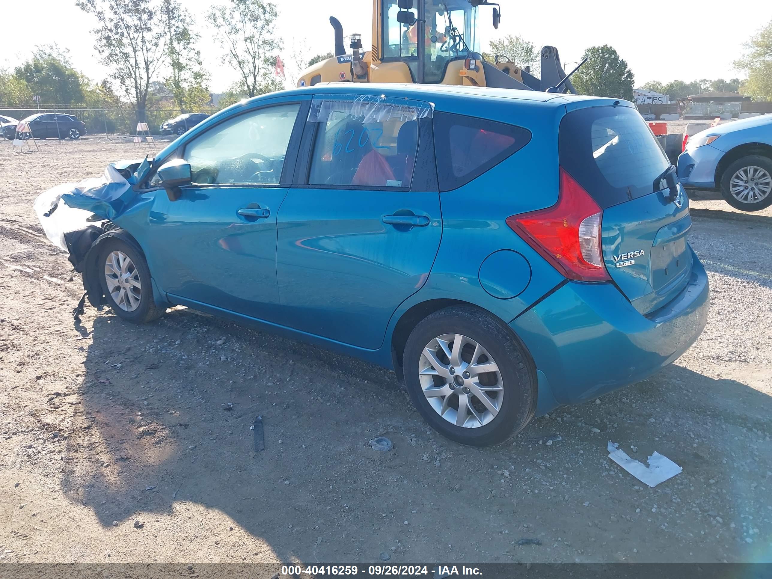 NISSAN VERSA image 3