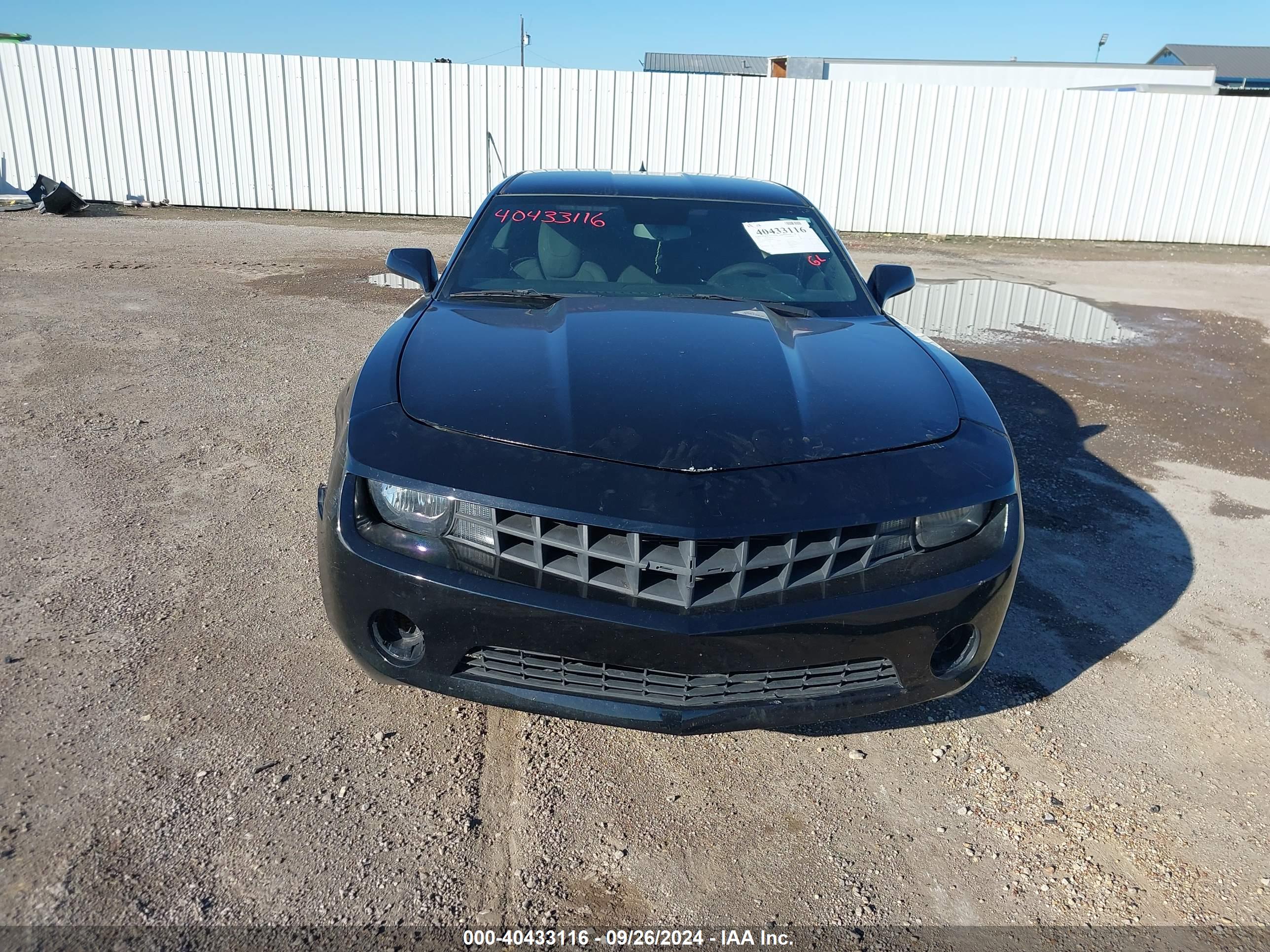 CHEVROLET CAMARO image 6