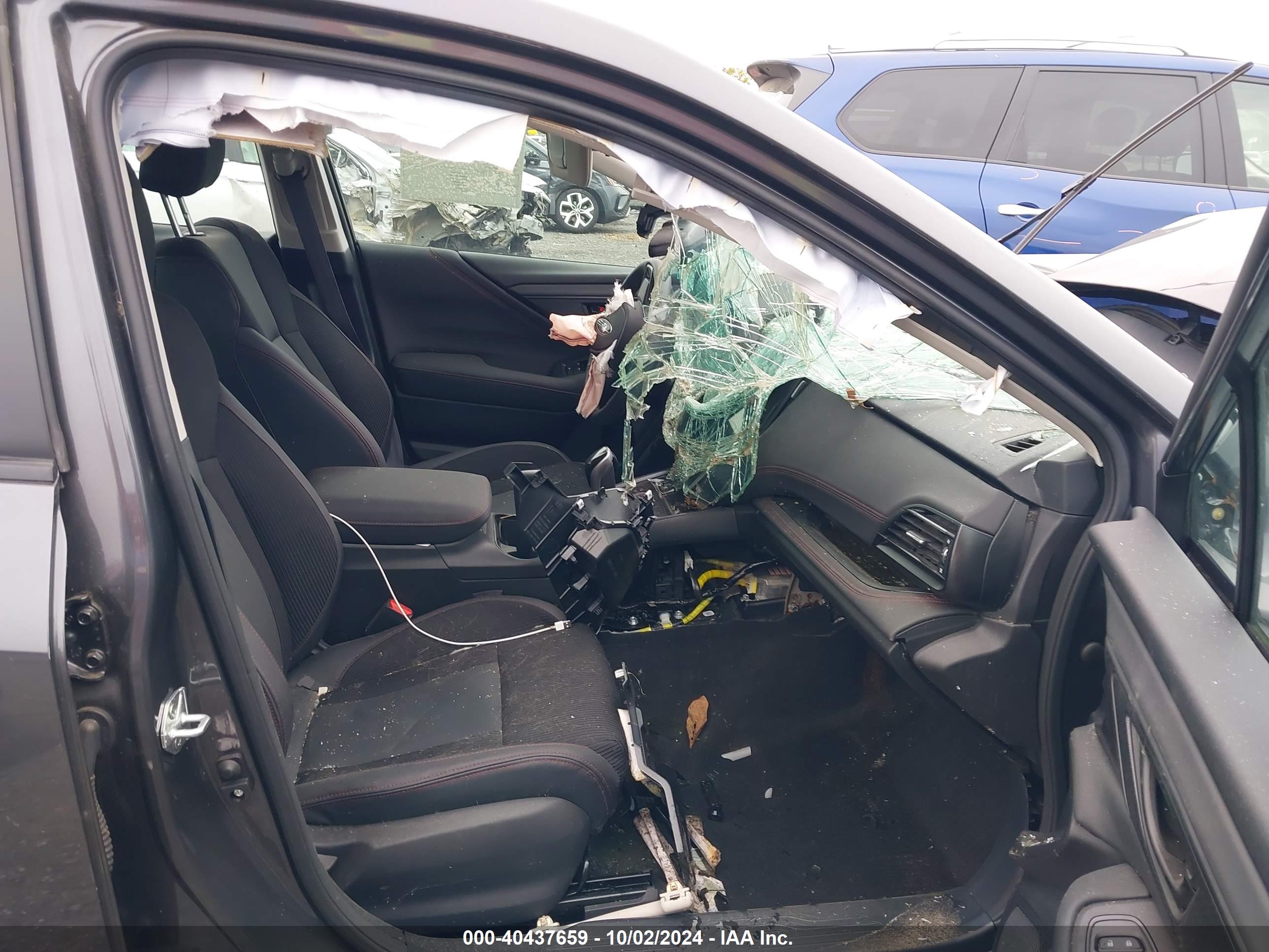 SUBARU LEGACY image 5