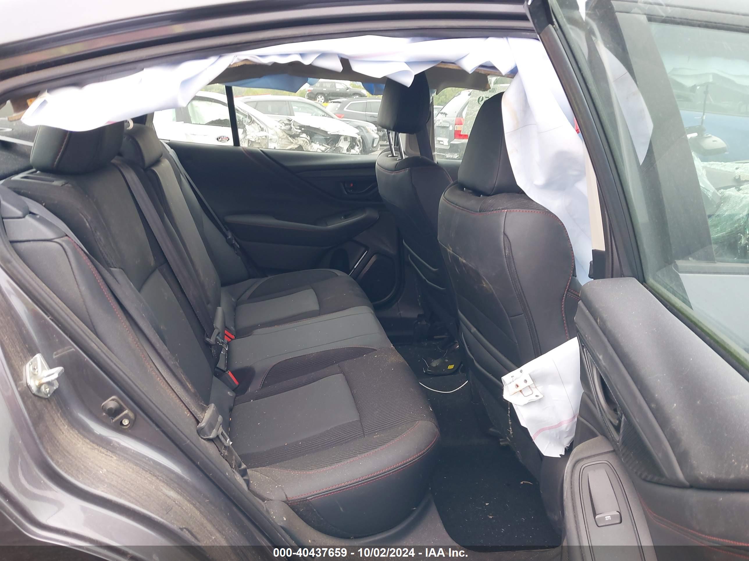 SUBARU LEGACY image 8