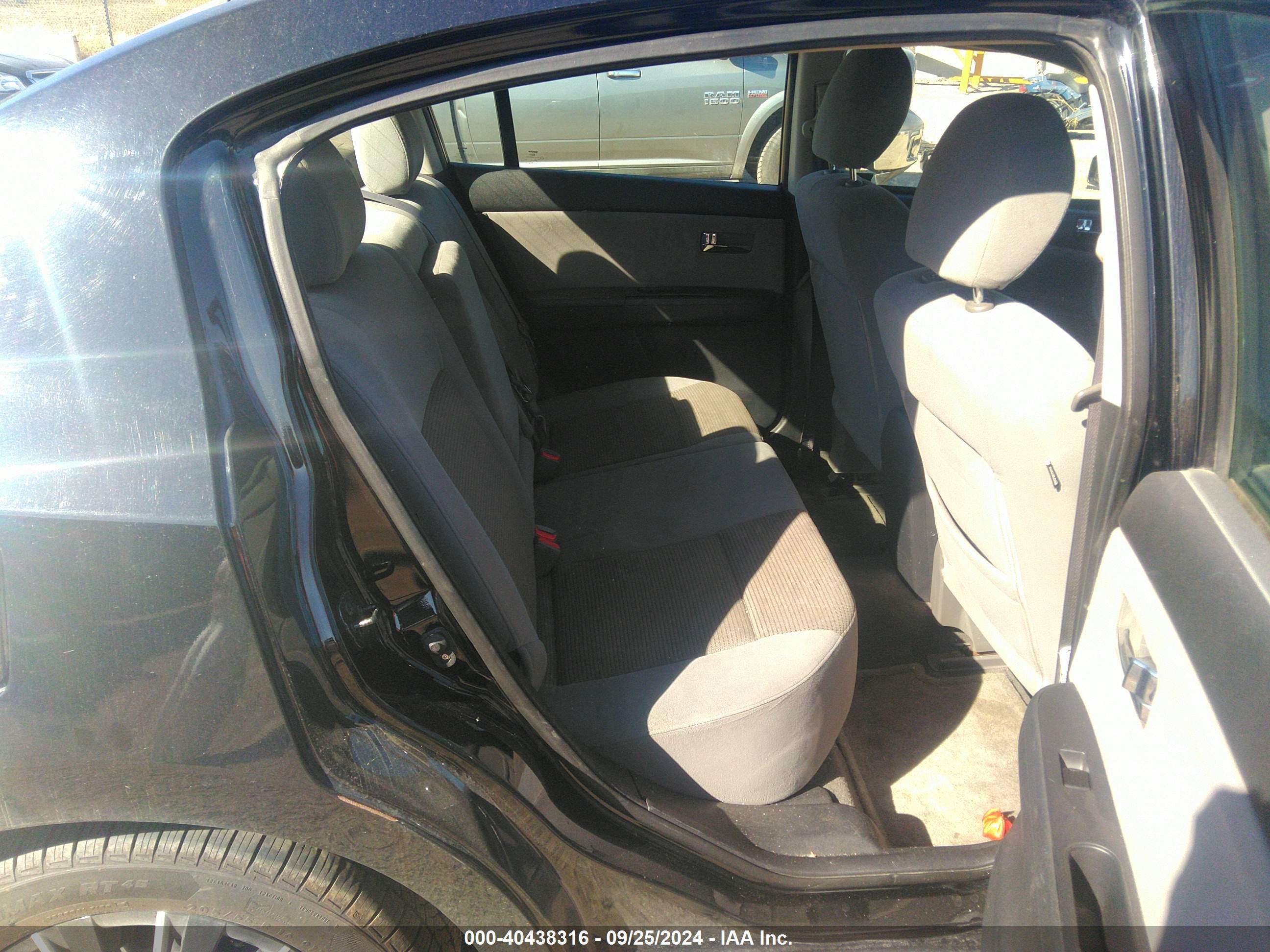 NISSAN SENTRA image 8