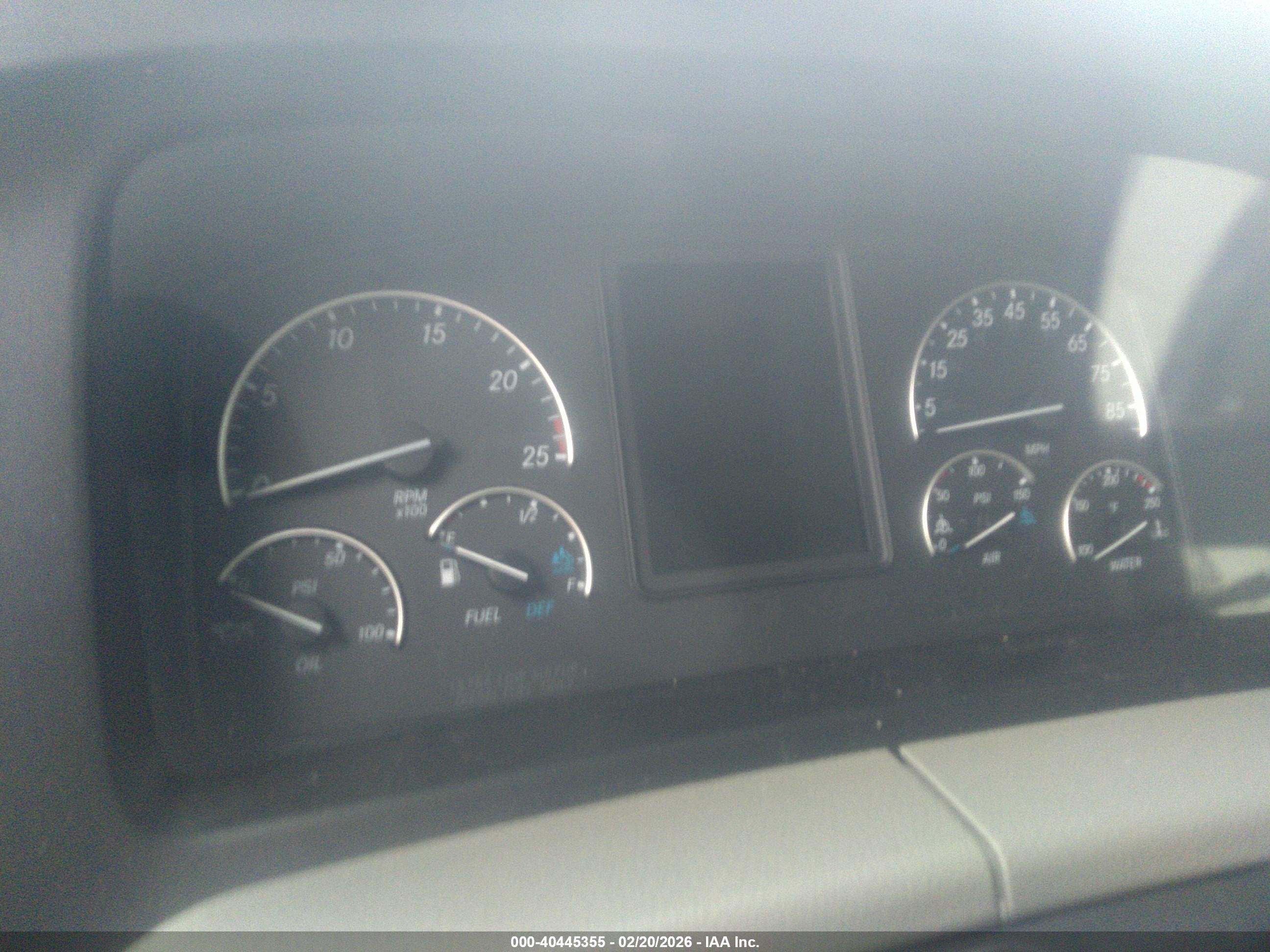 FREIGHTLINER NEW image 6