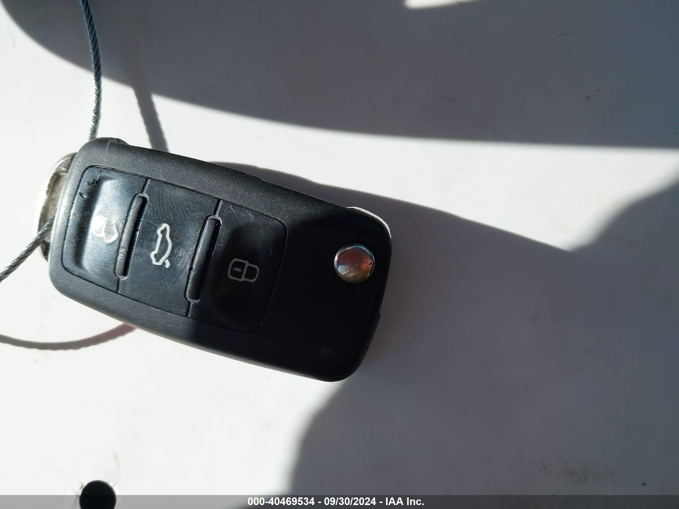 VOLKSWAGEN JETTA image 11