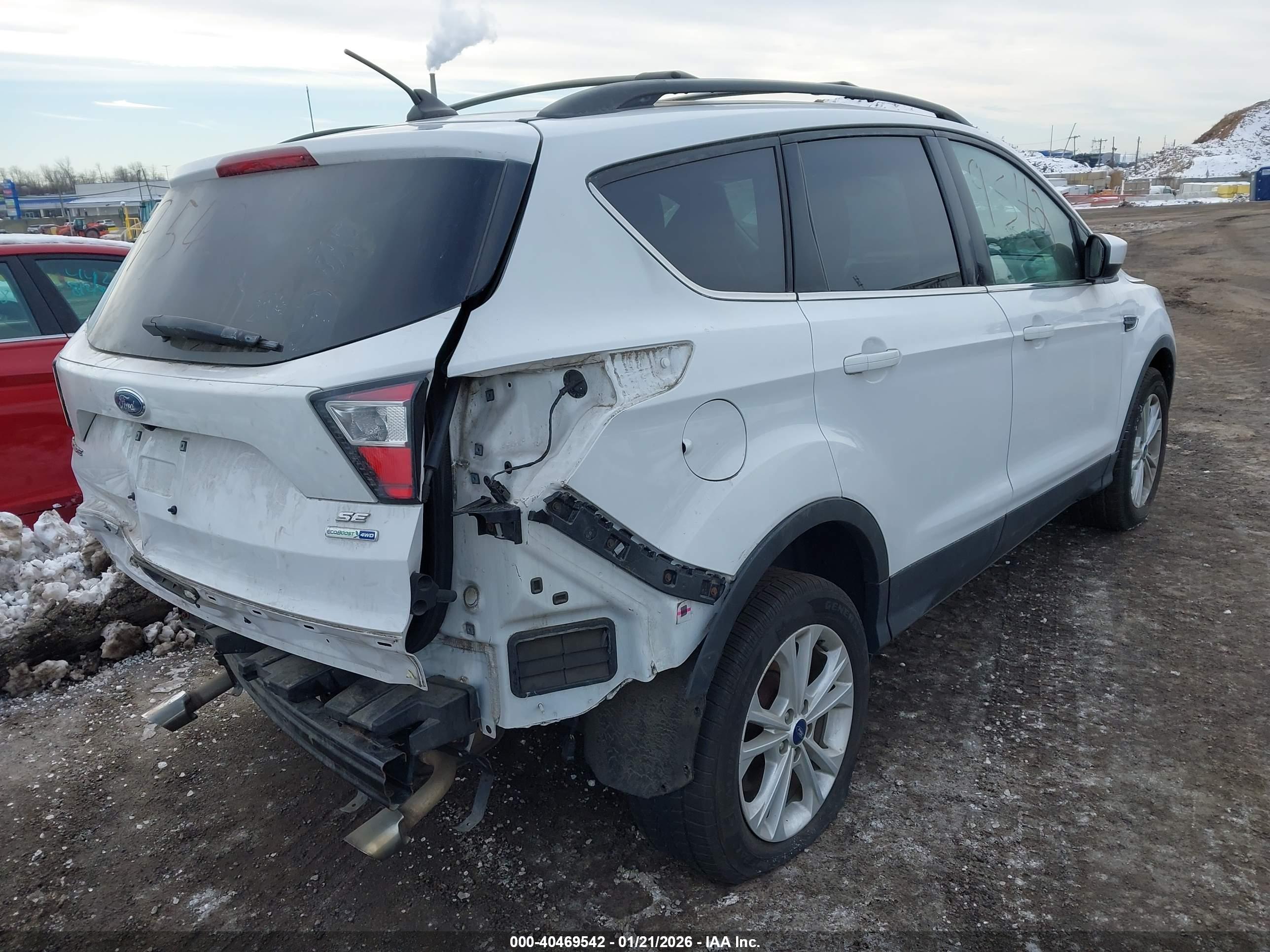 FORD ESCAPE image 4