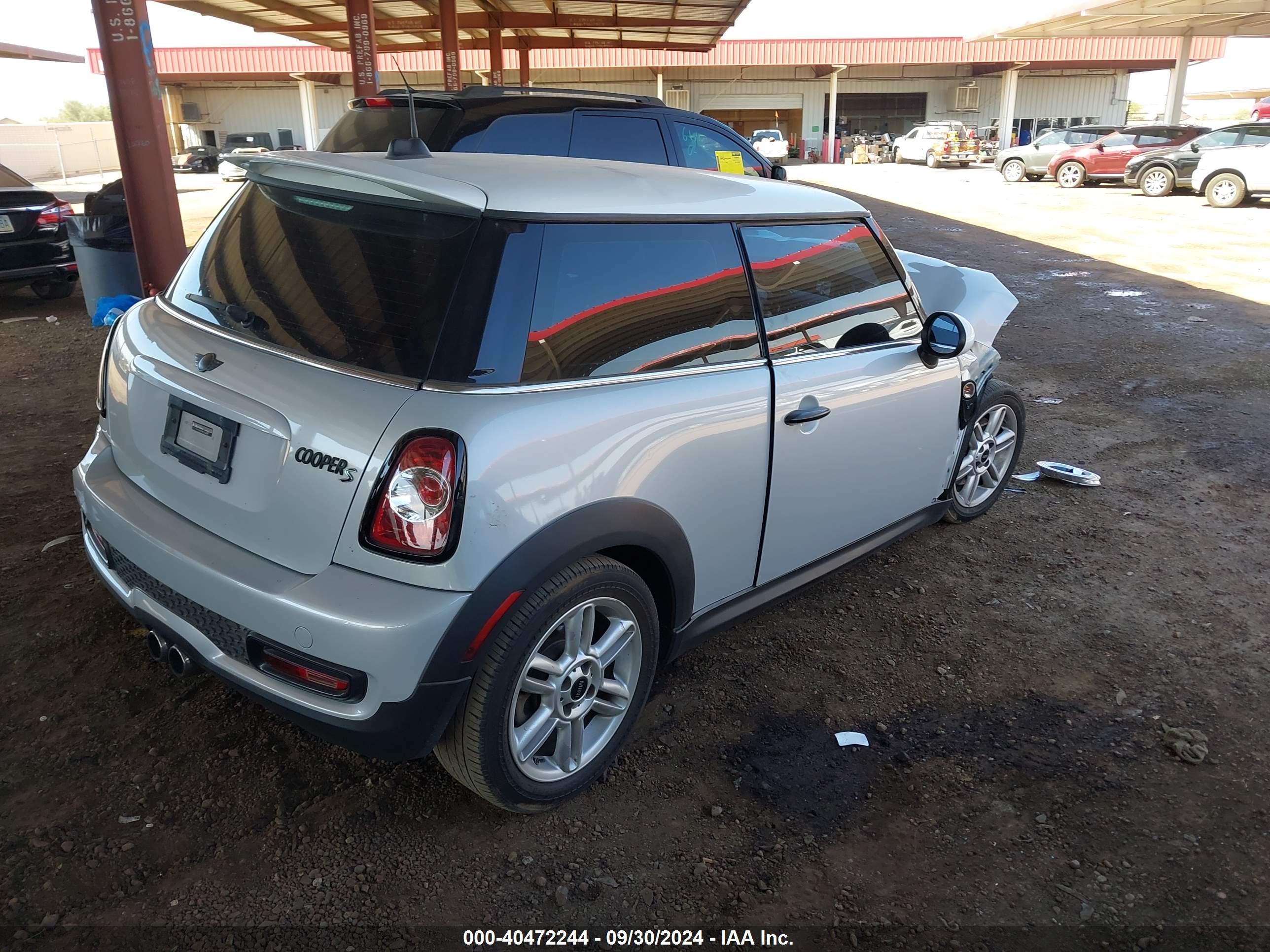MINI COOPER image 4