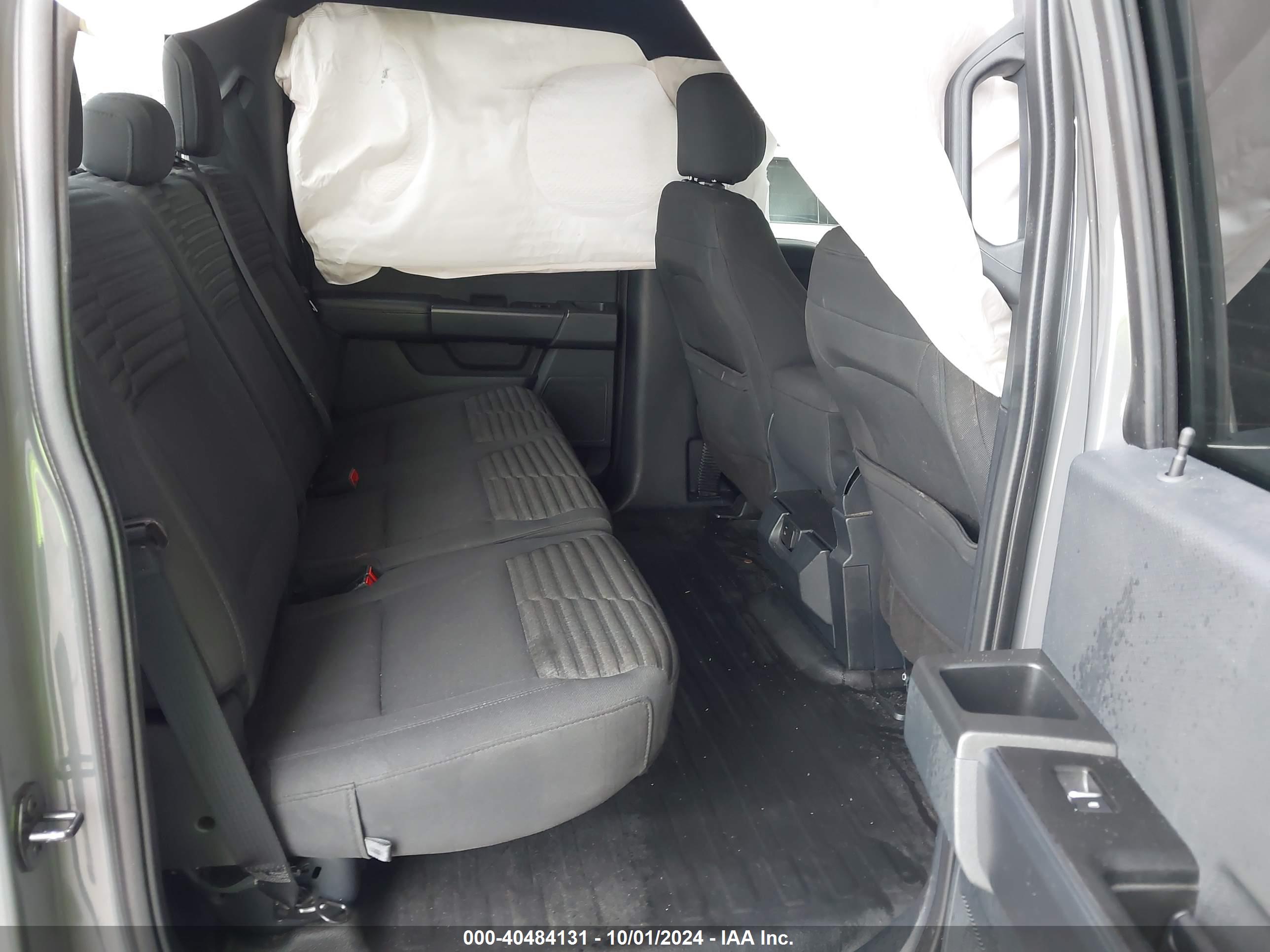FORD F-150 image 8