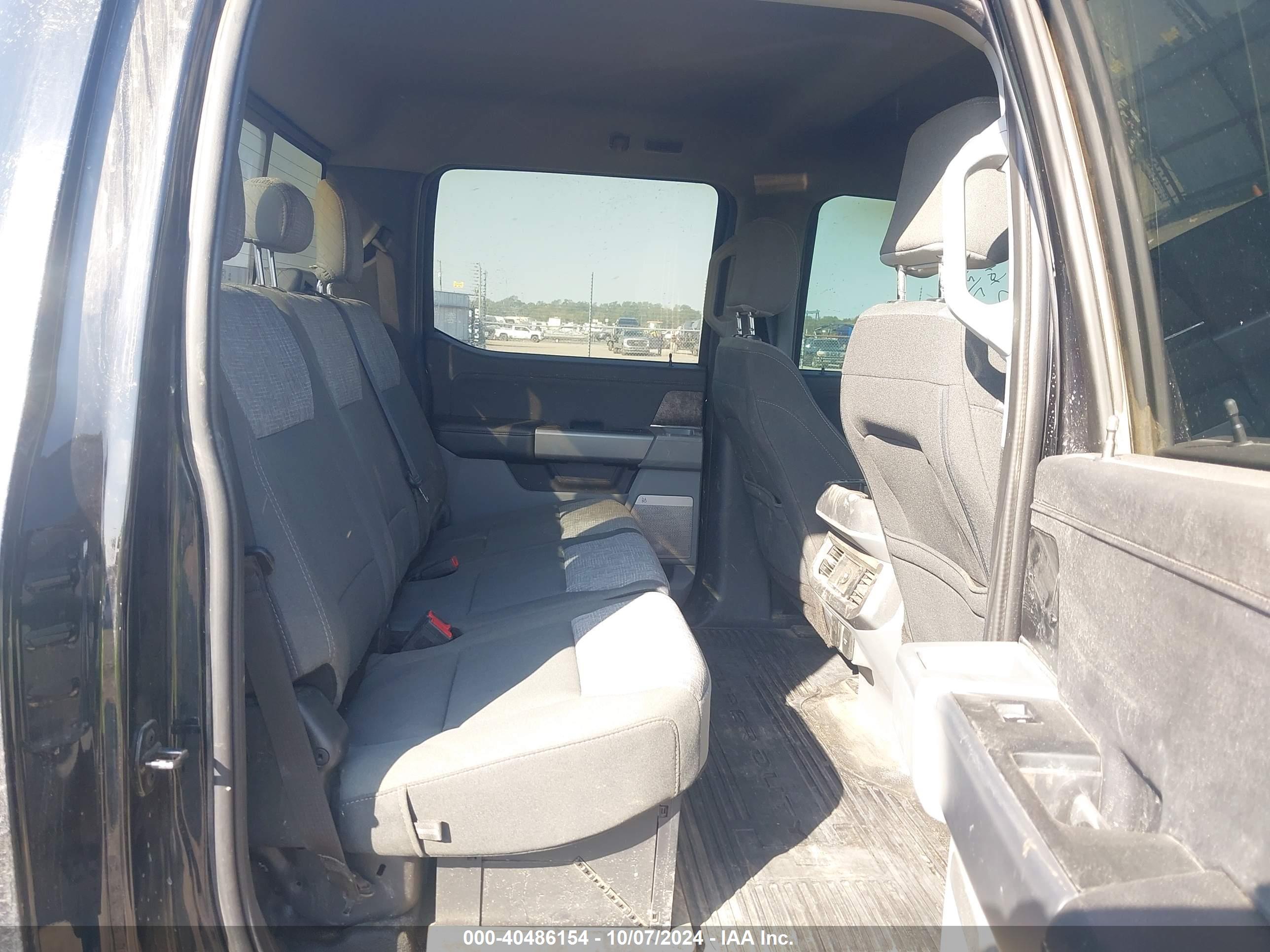 FORD F-250 image 7