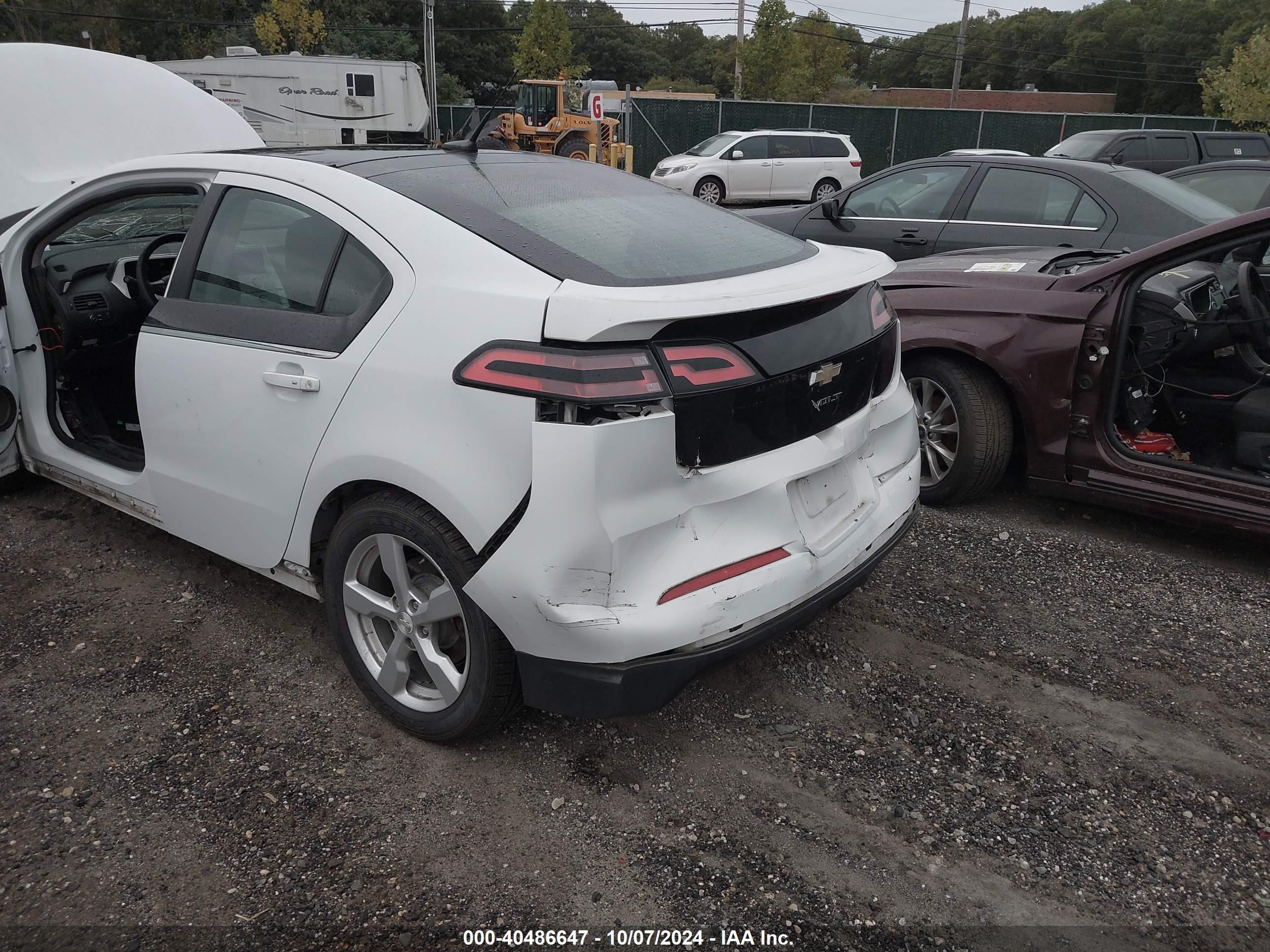 CHEVROLET VOLT image 6