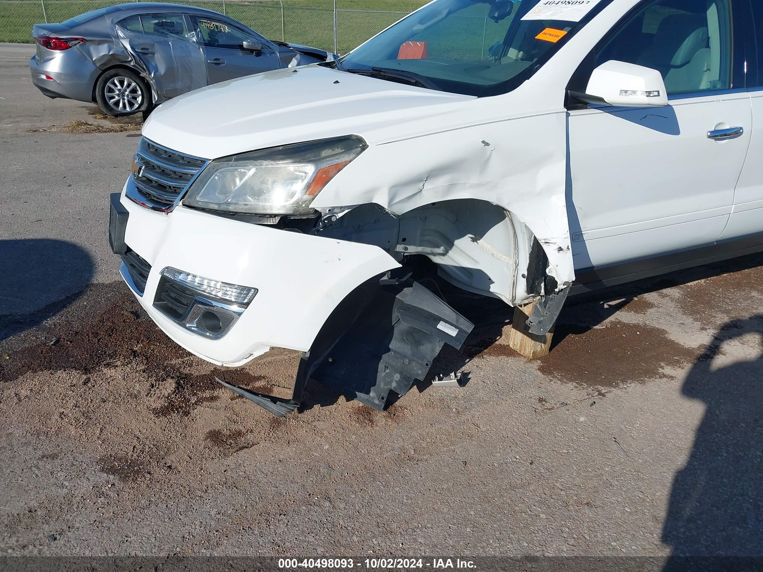 CHEVROLET TRAVERSE image 6