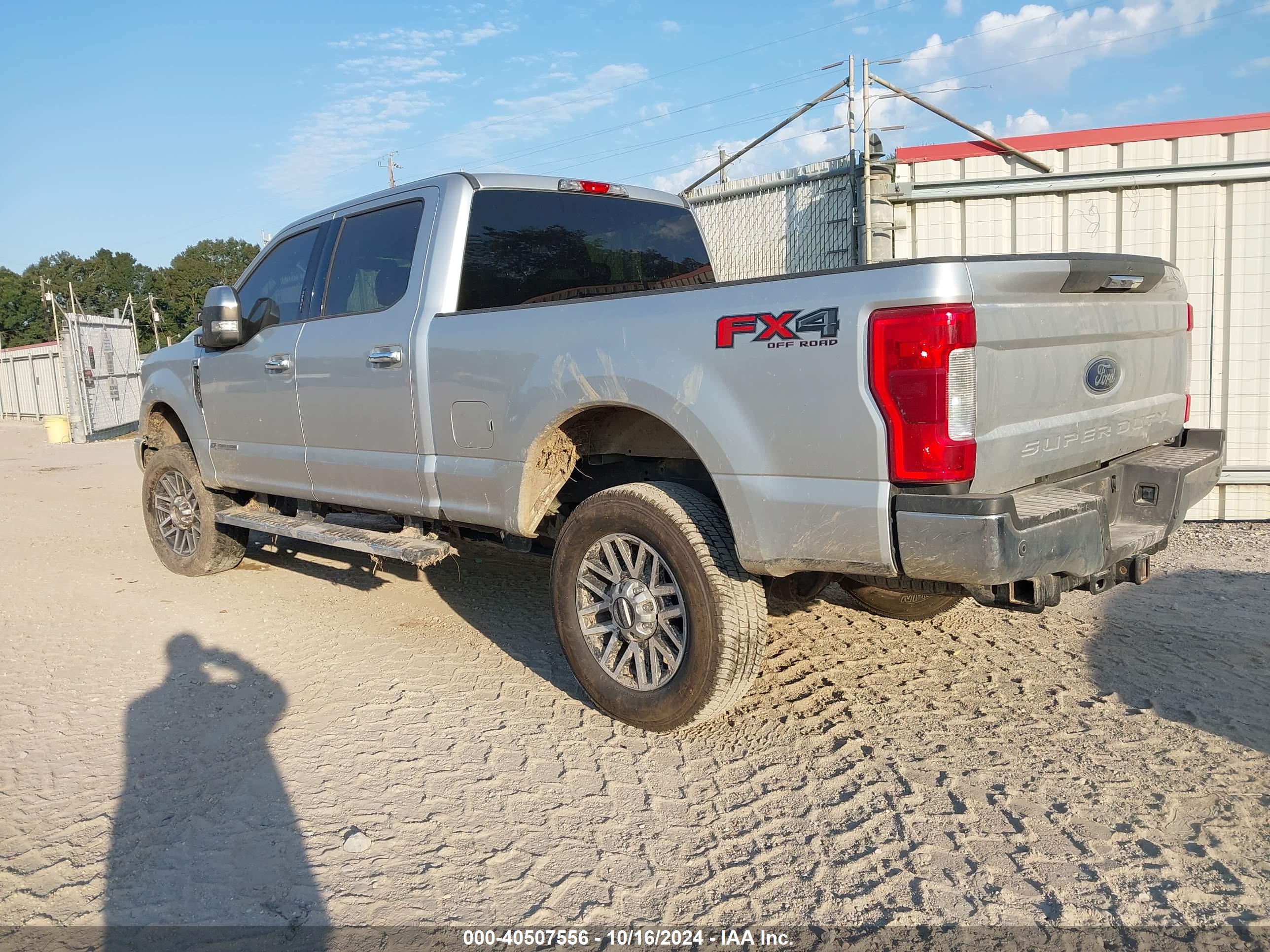 FORD F-250 image 3