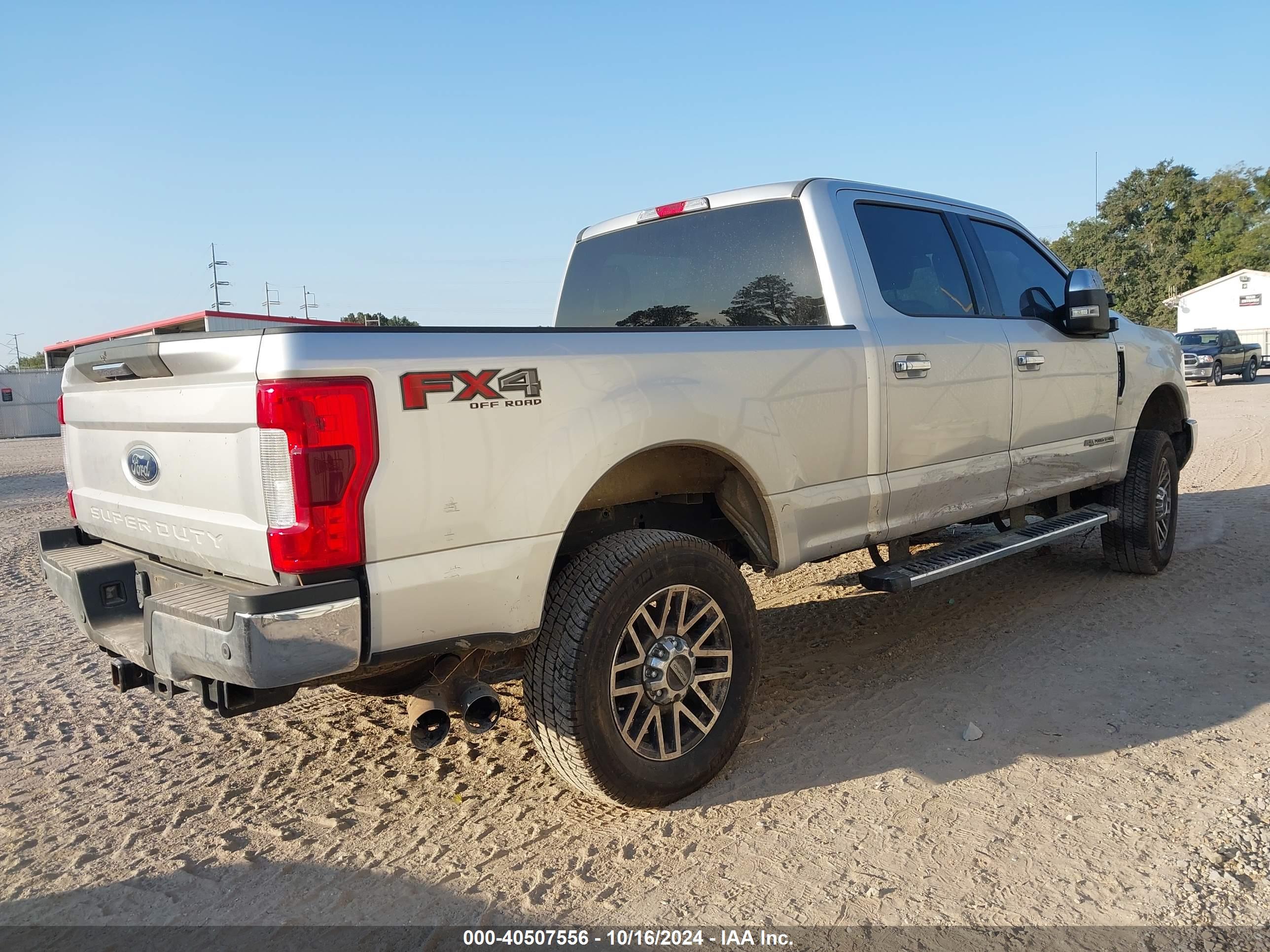 FORD F-250 image 4