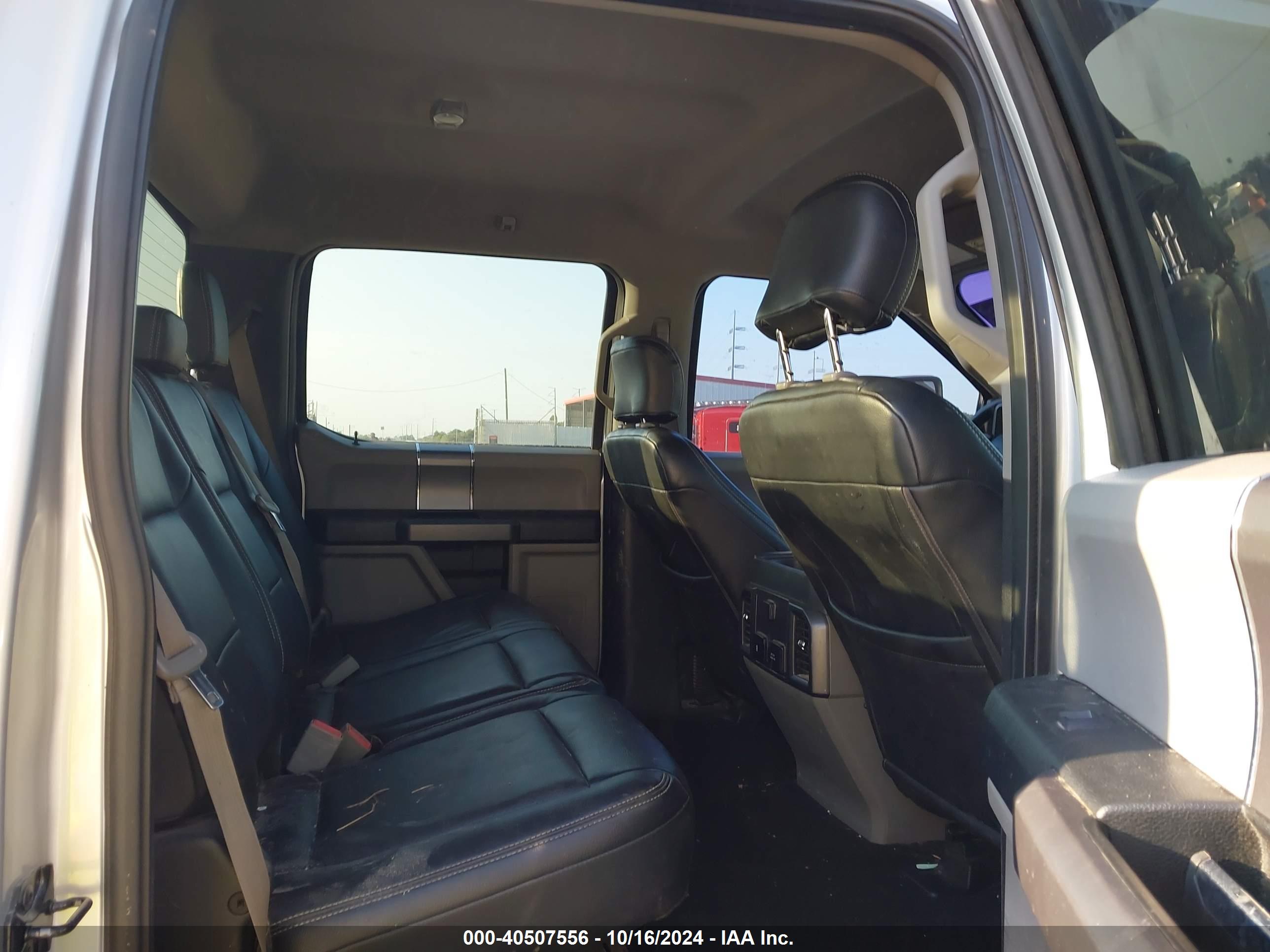 FORD F-250 image 8