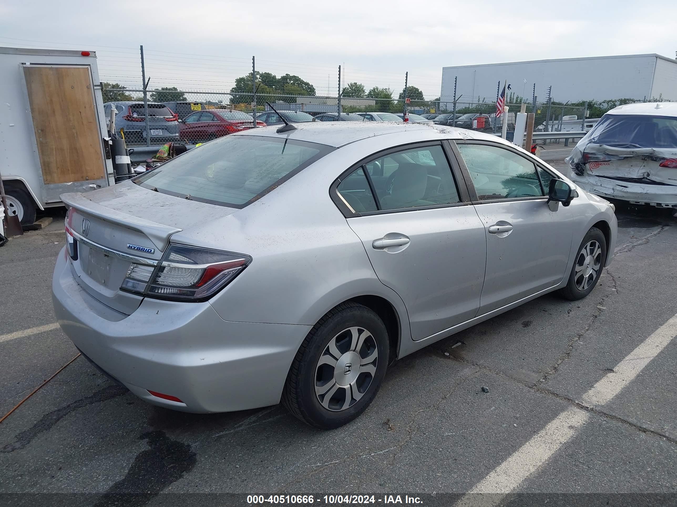 HONDA CIVIC image 4