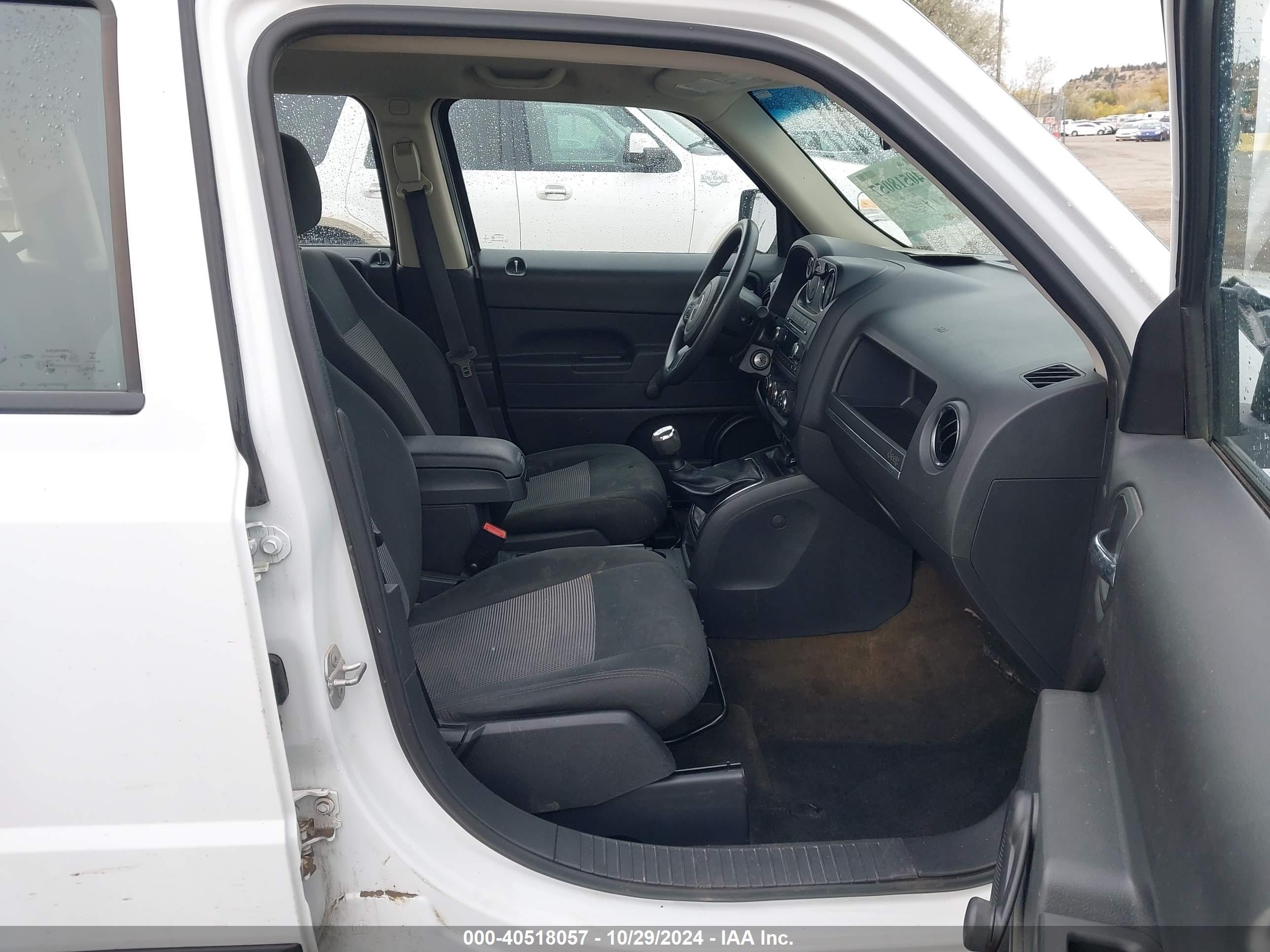 JEEP PATRIOT image 5