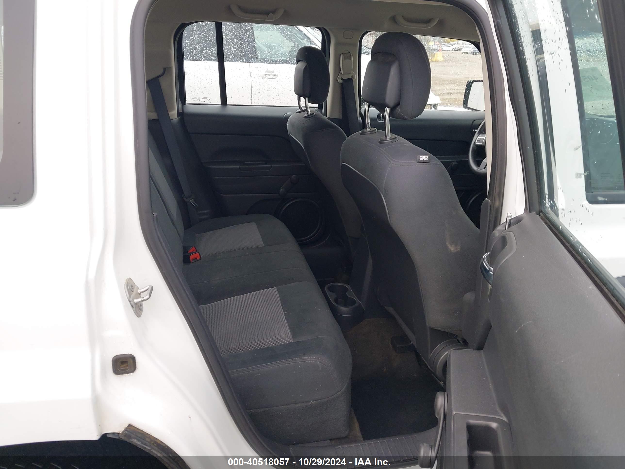 JEEP PATRIOT image 8