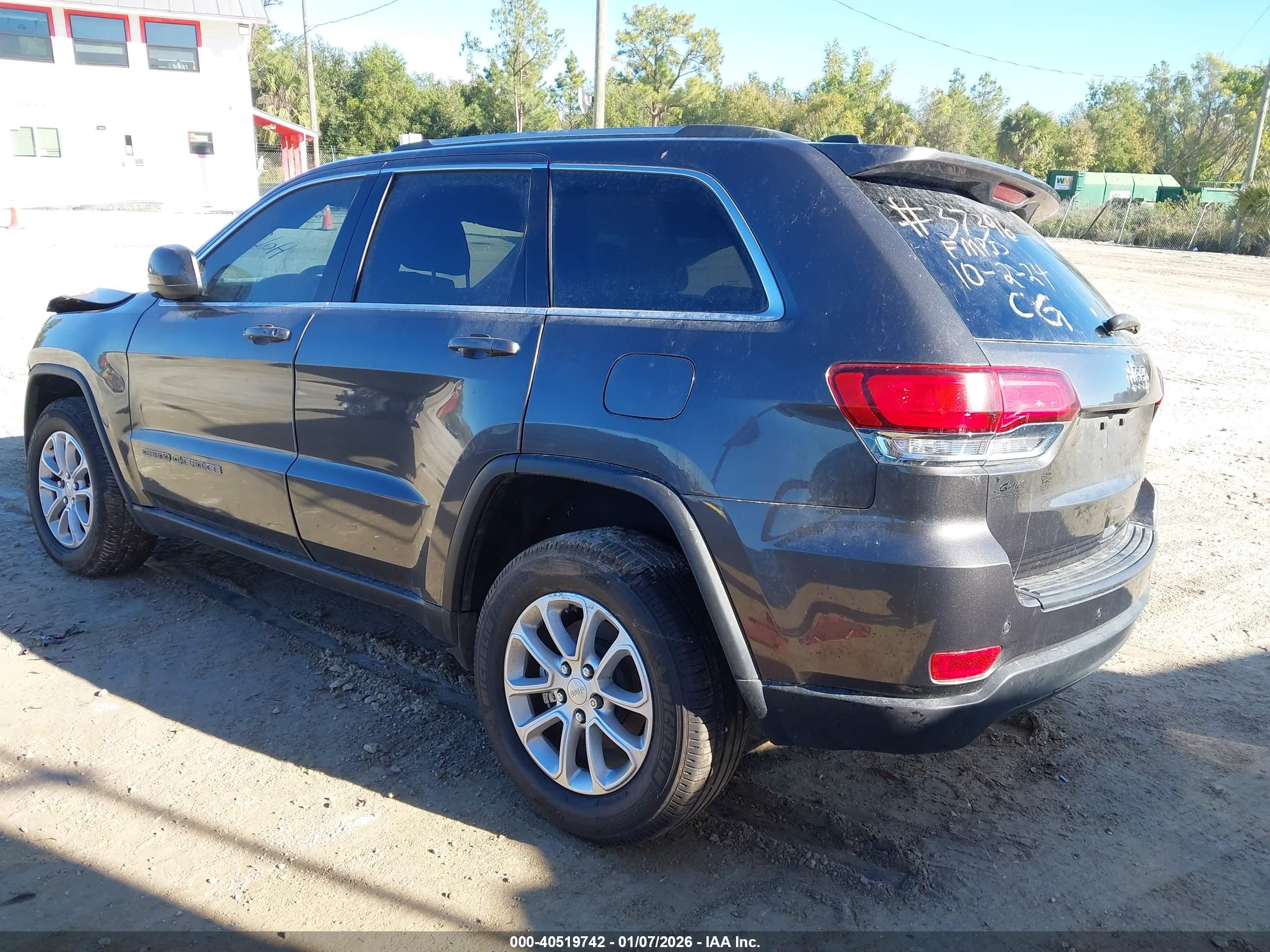 JEEP GRAND image 3