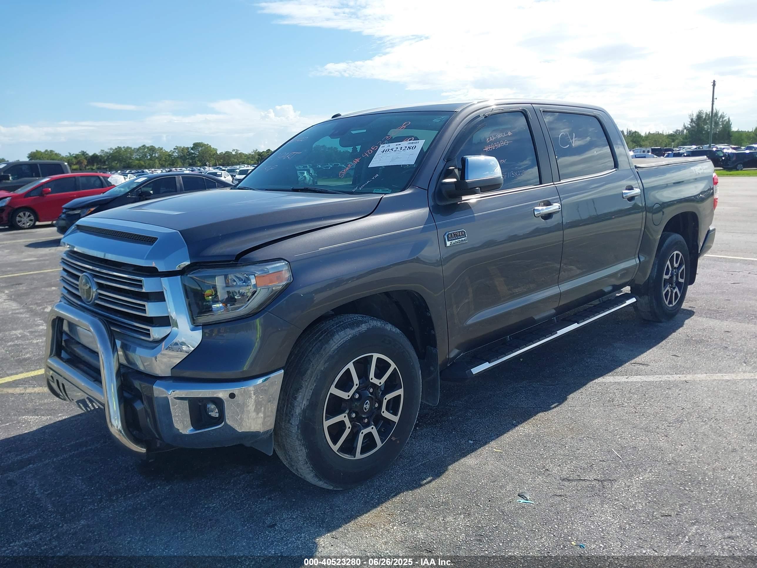 TOYOTA TUNDRA image 2