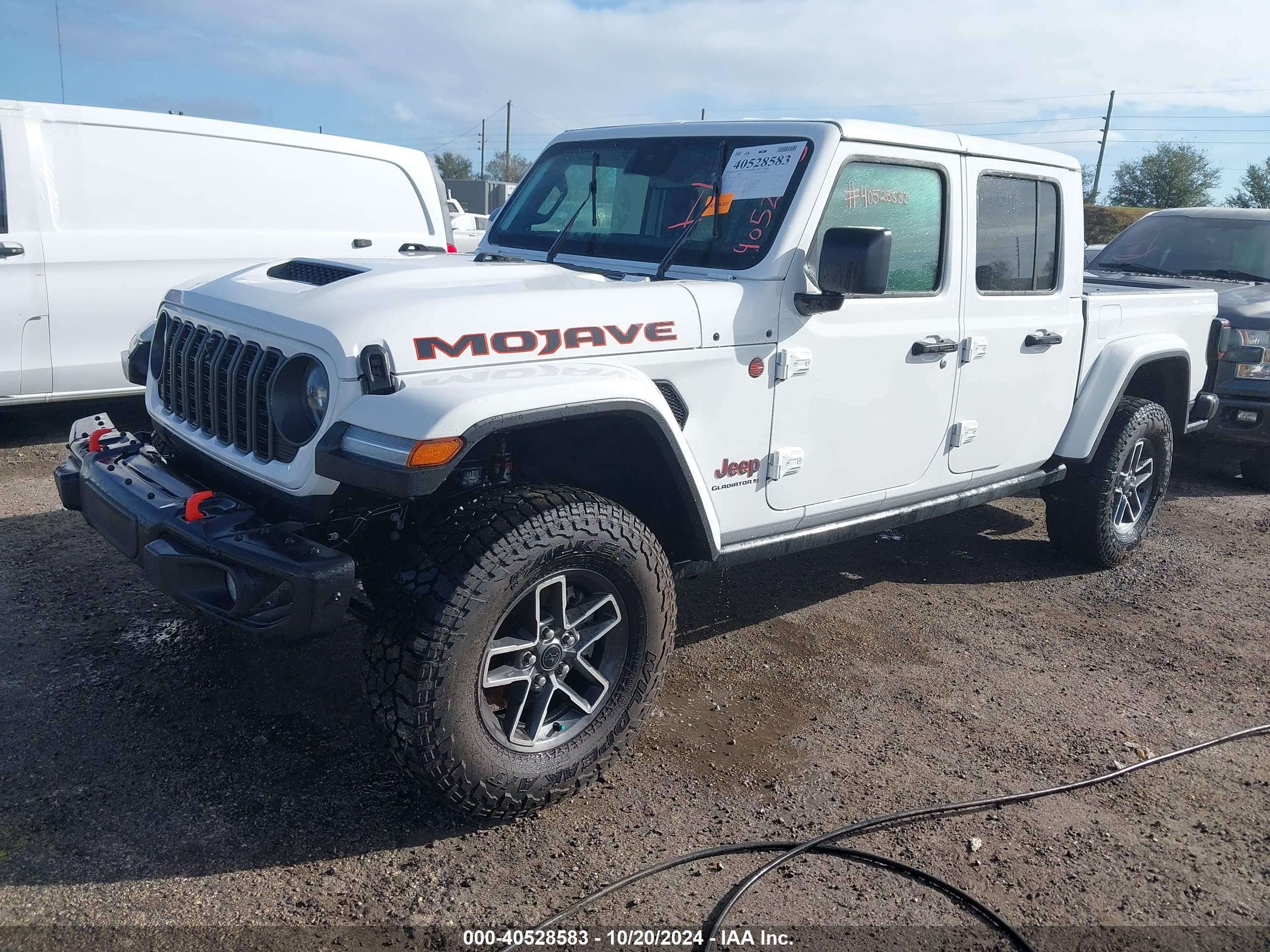 JEEP GLADIATOR image 2