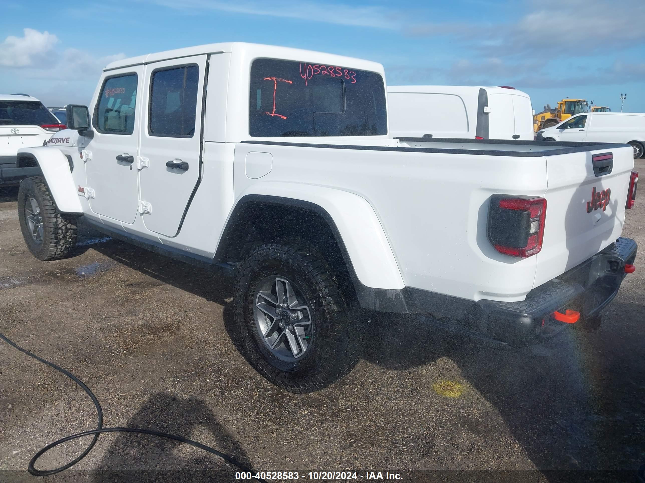 JEEP GLADIATOR image 3