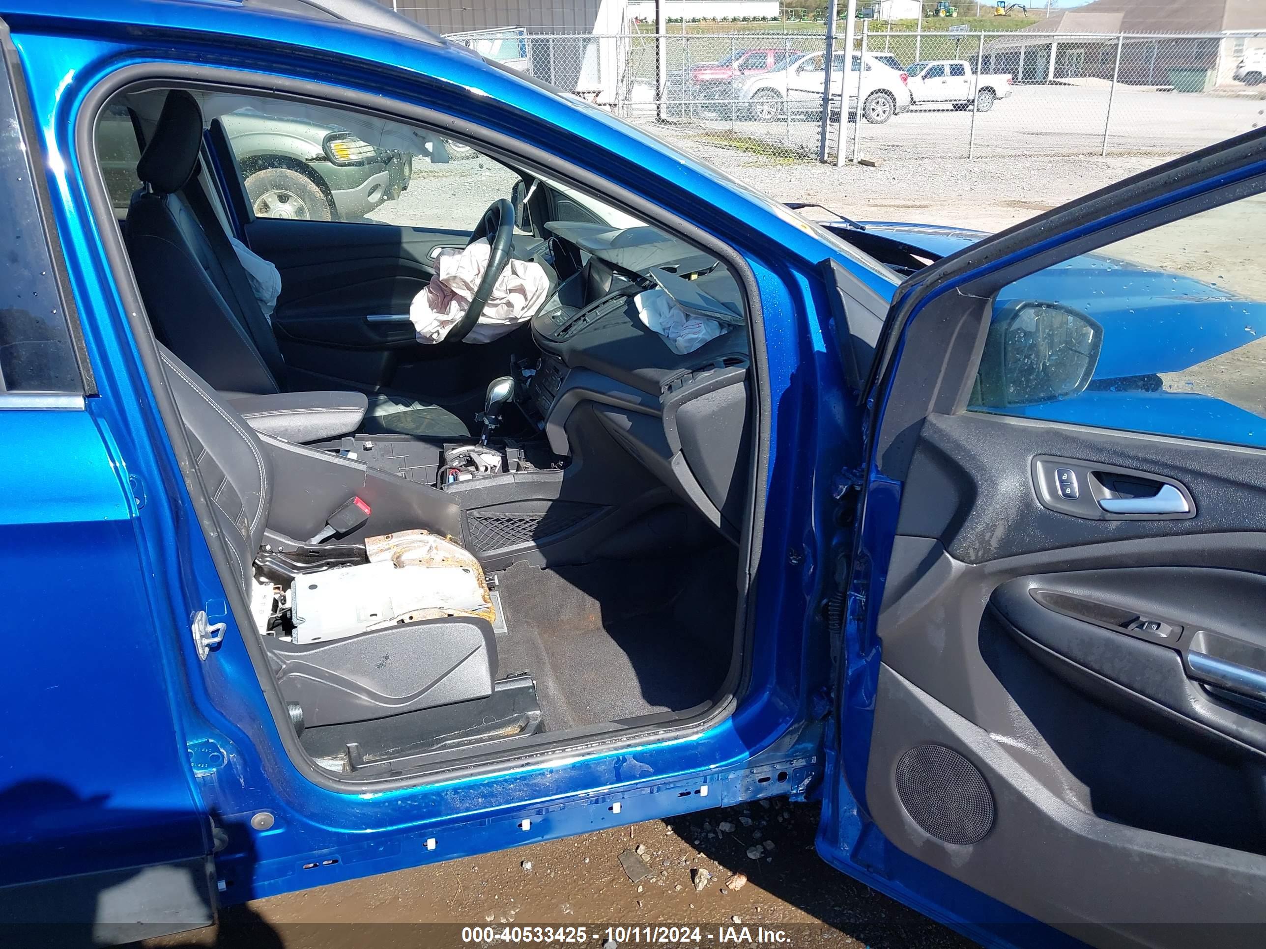 FORD ESCAPE image 5
