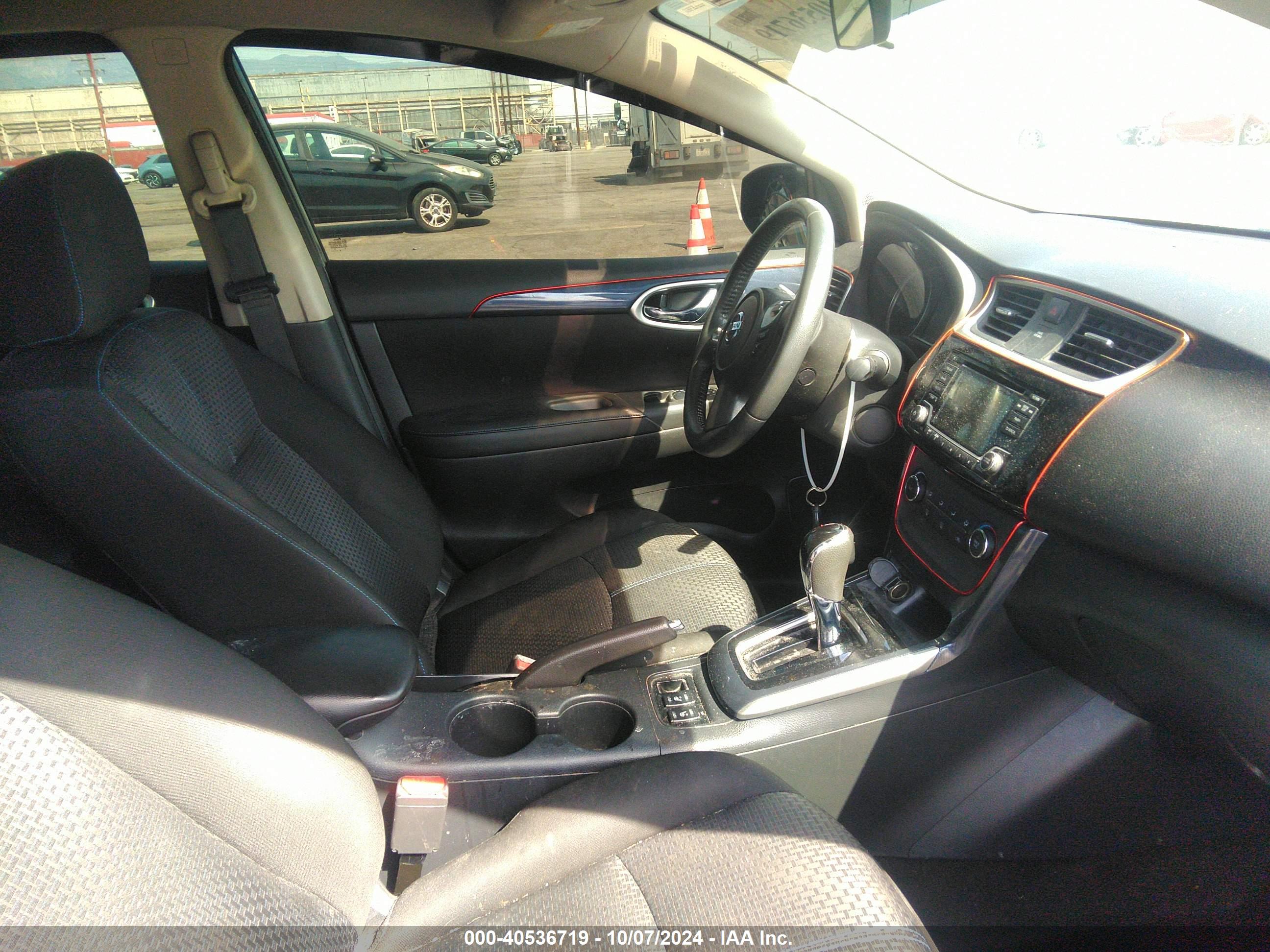 NISSAN SENTRA image 5
