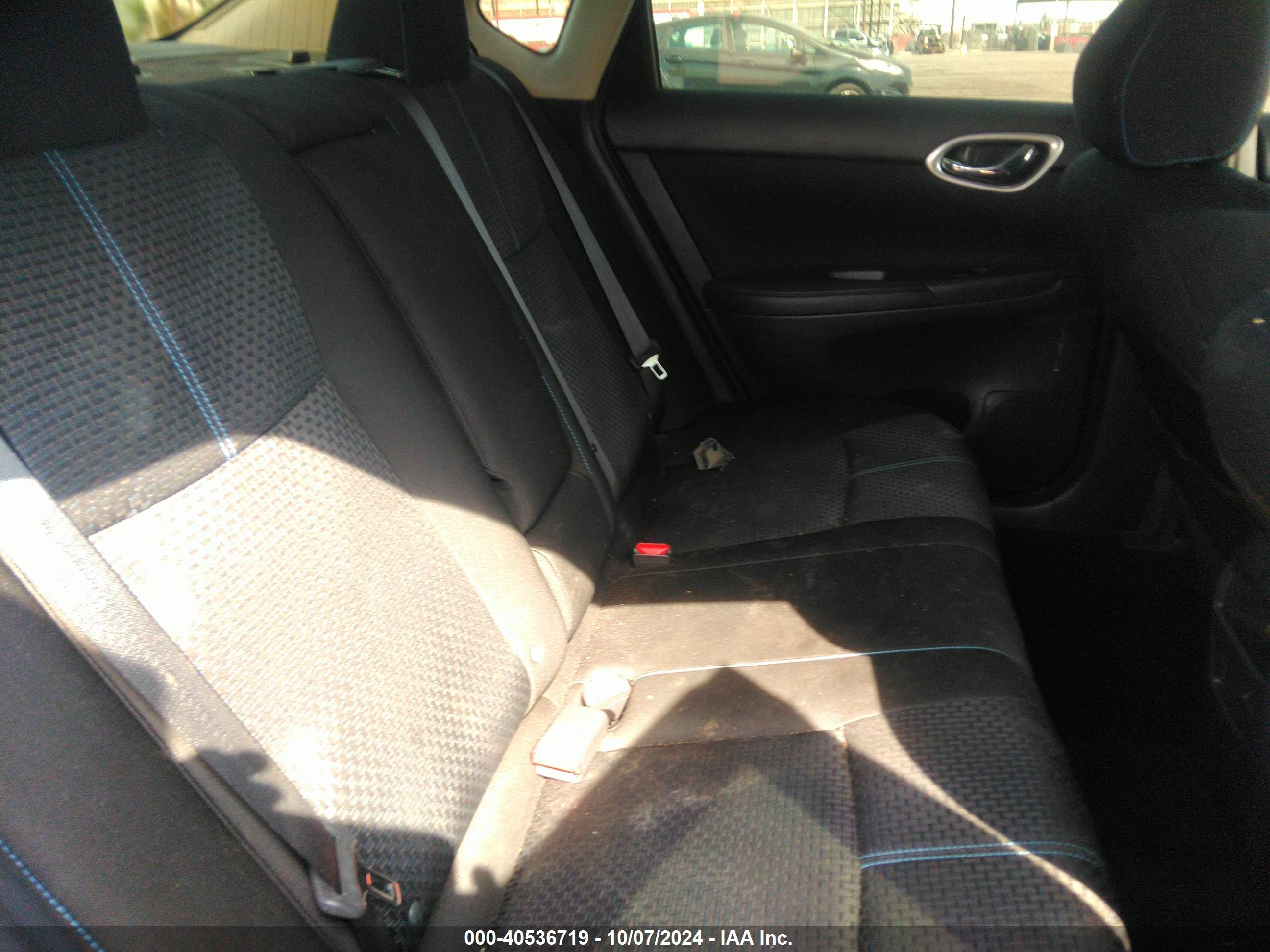 NISSAN SENTRA image 8