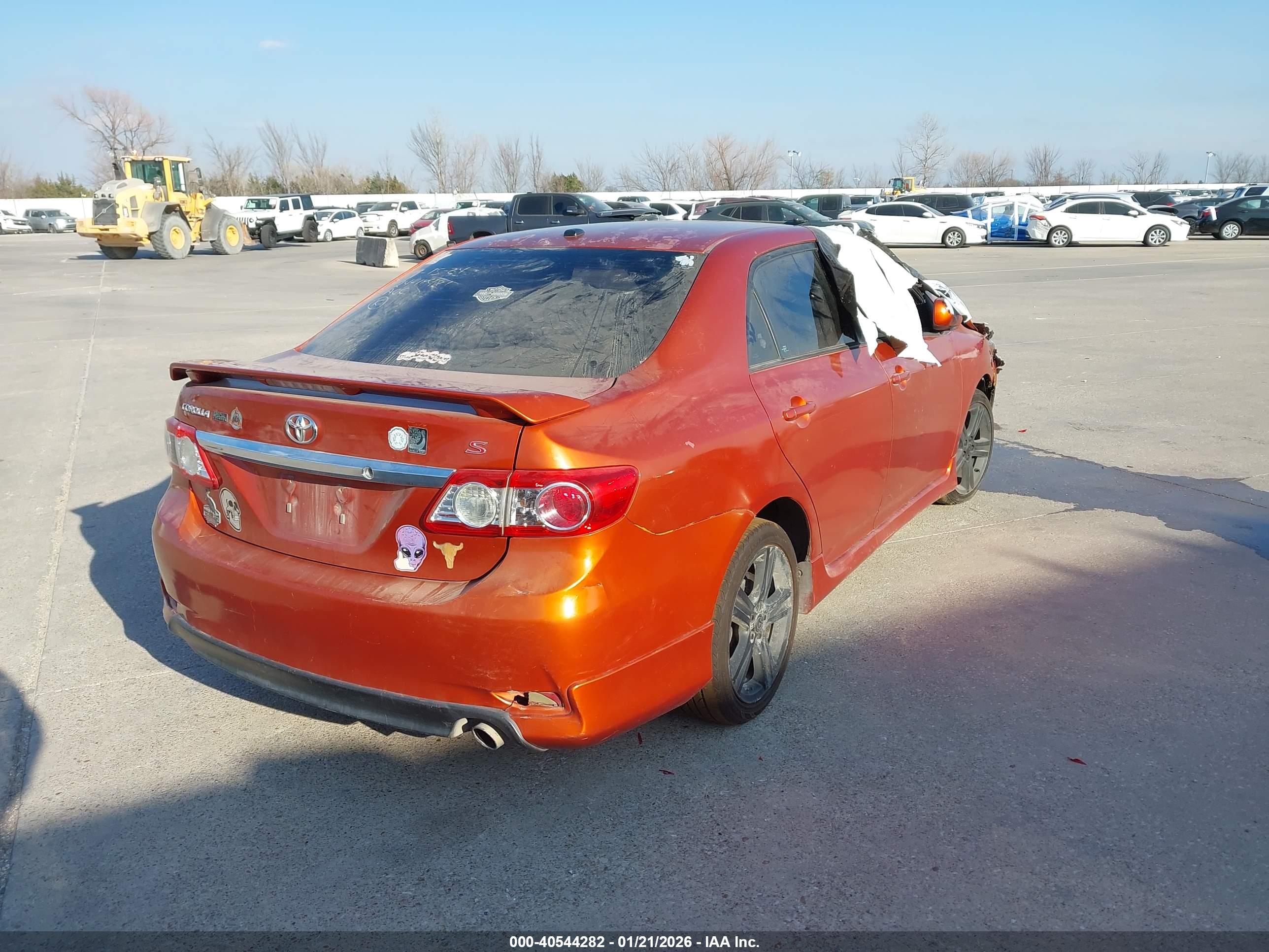 TOYOTA COROLLA image 4