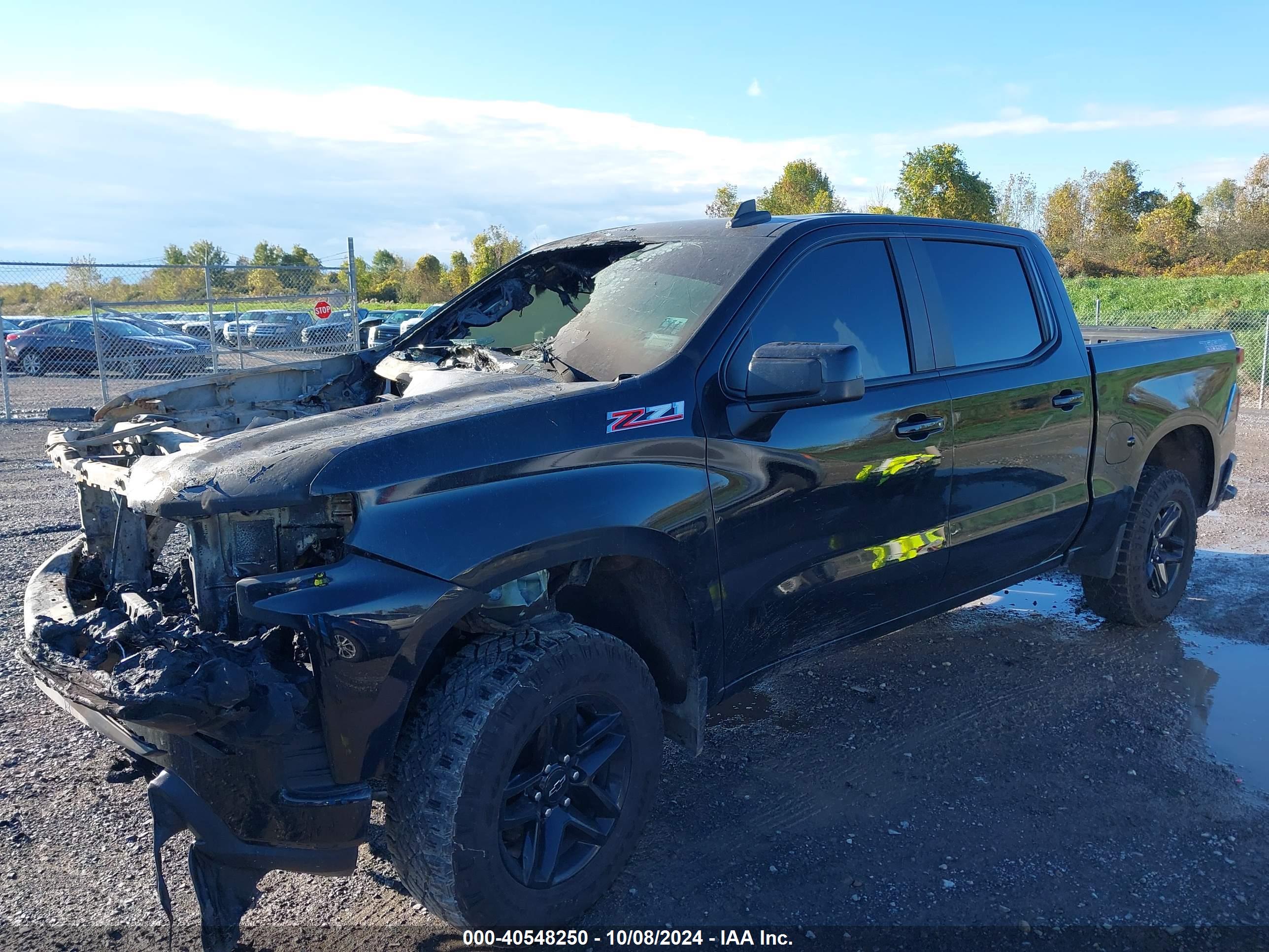 CHEVROLET SILVERADO image 2