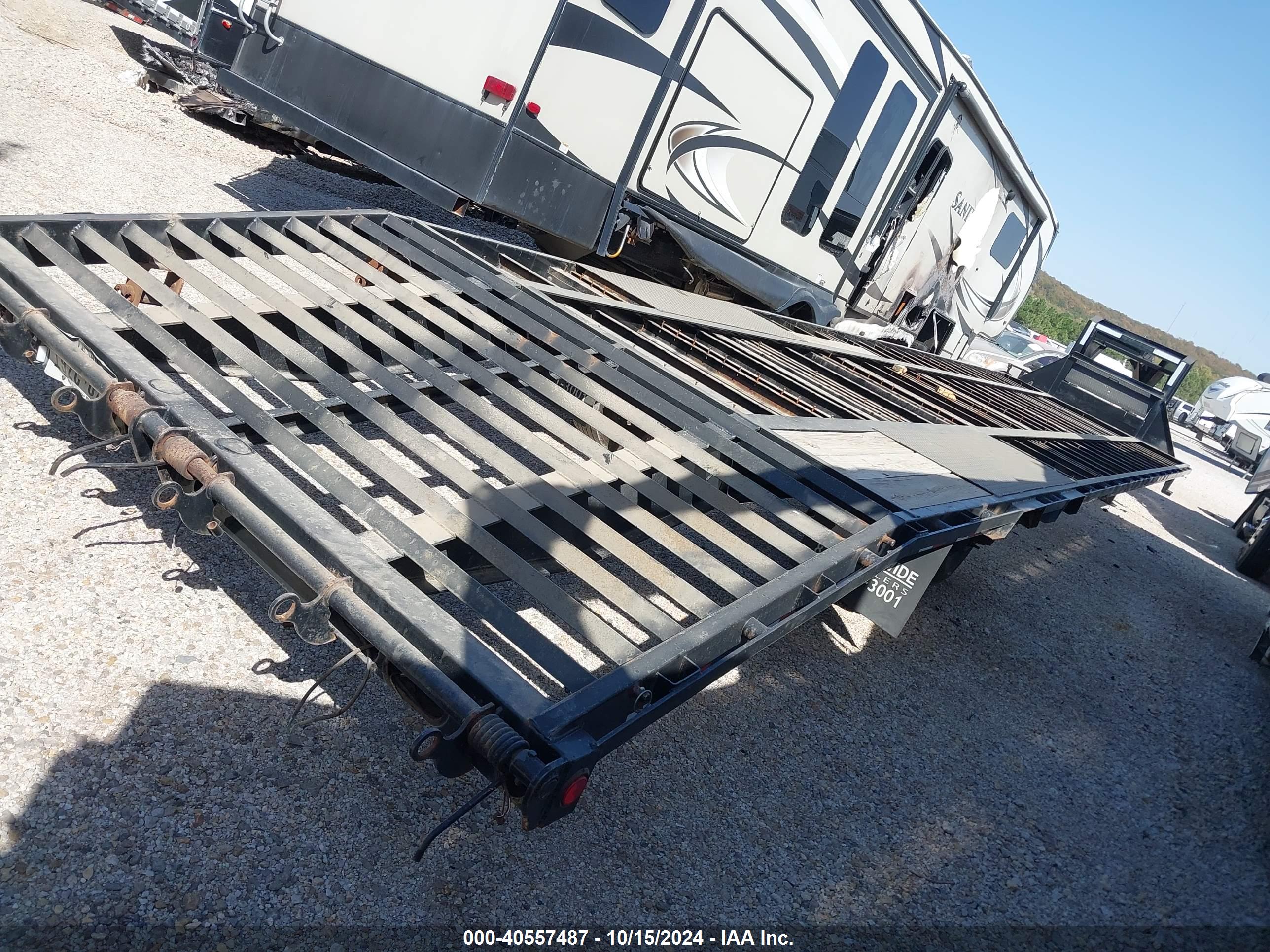 PJ TRAILERS image 4