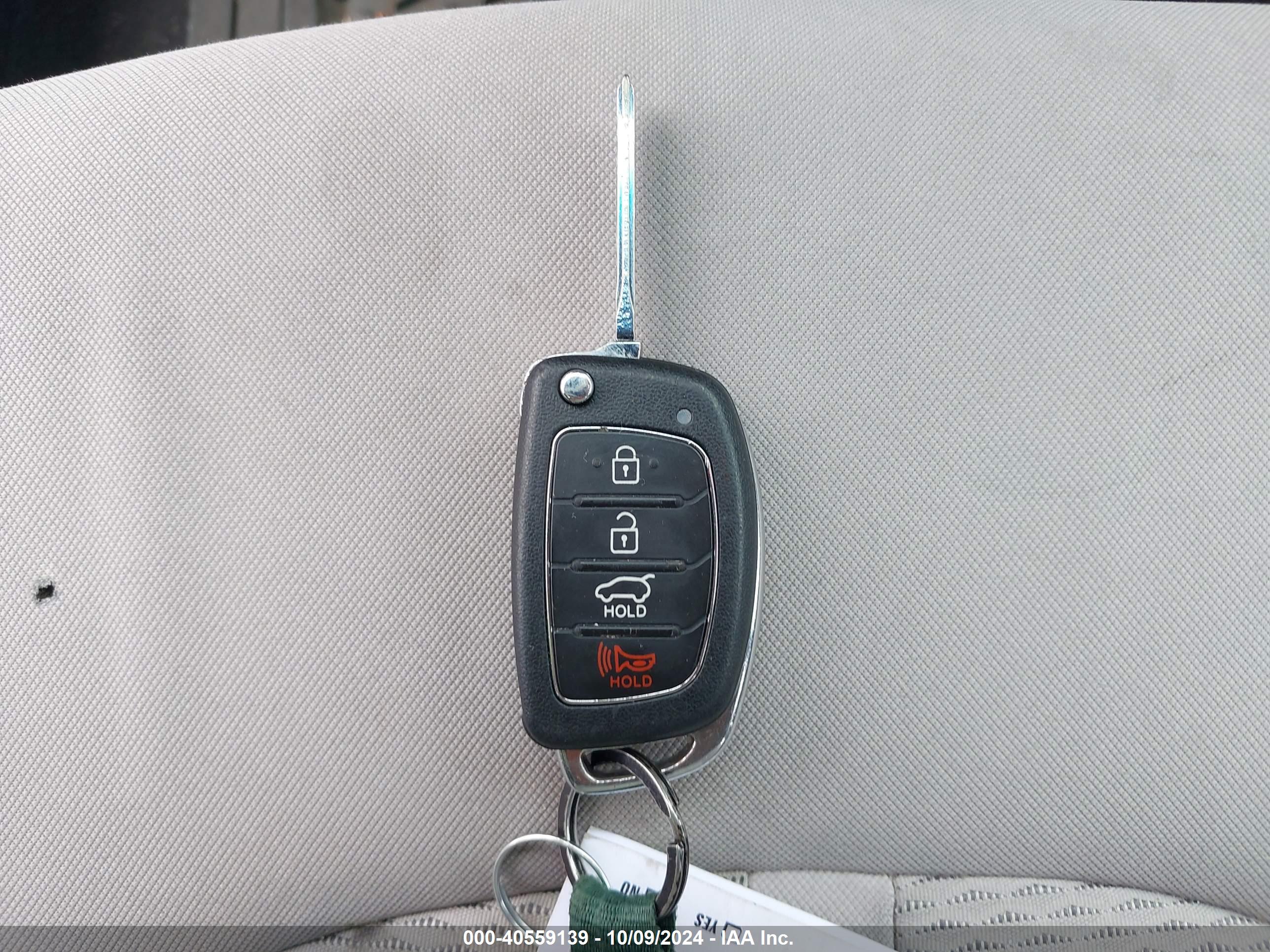 HYUNDAI SONATA image 11