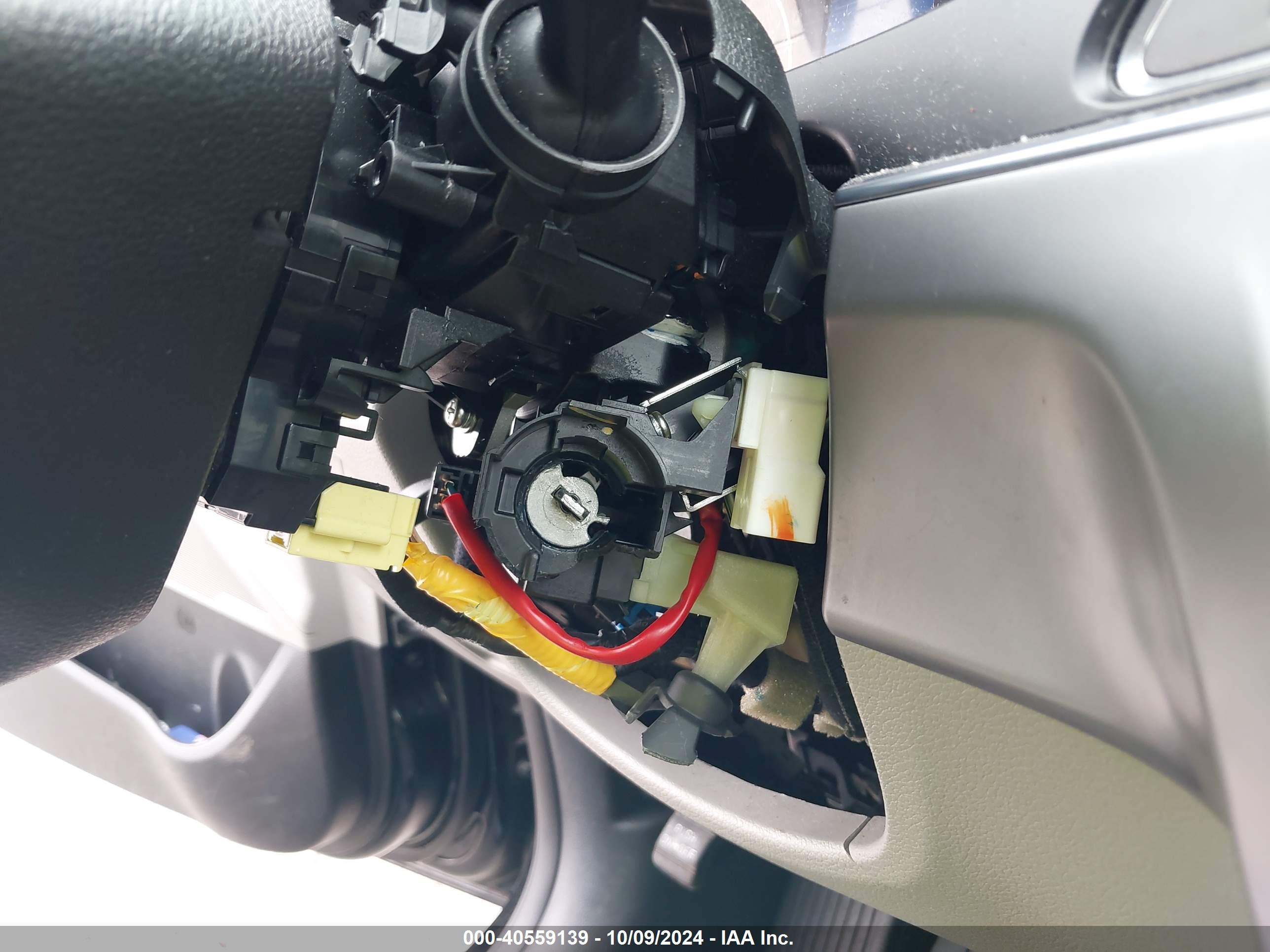 HYUNDAI SONATA image 6