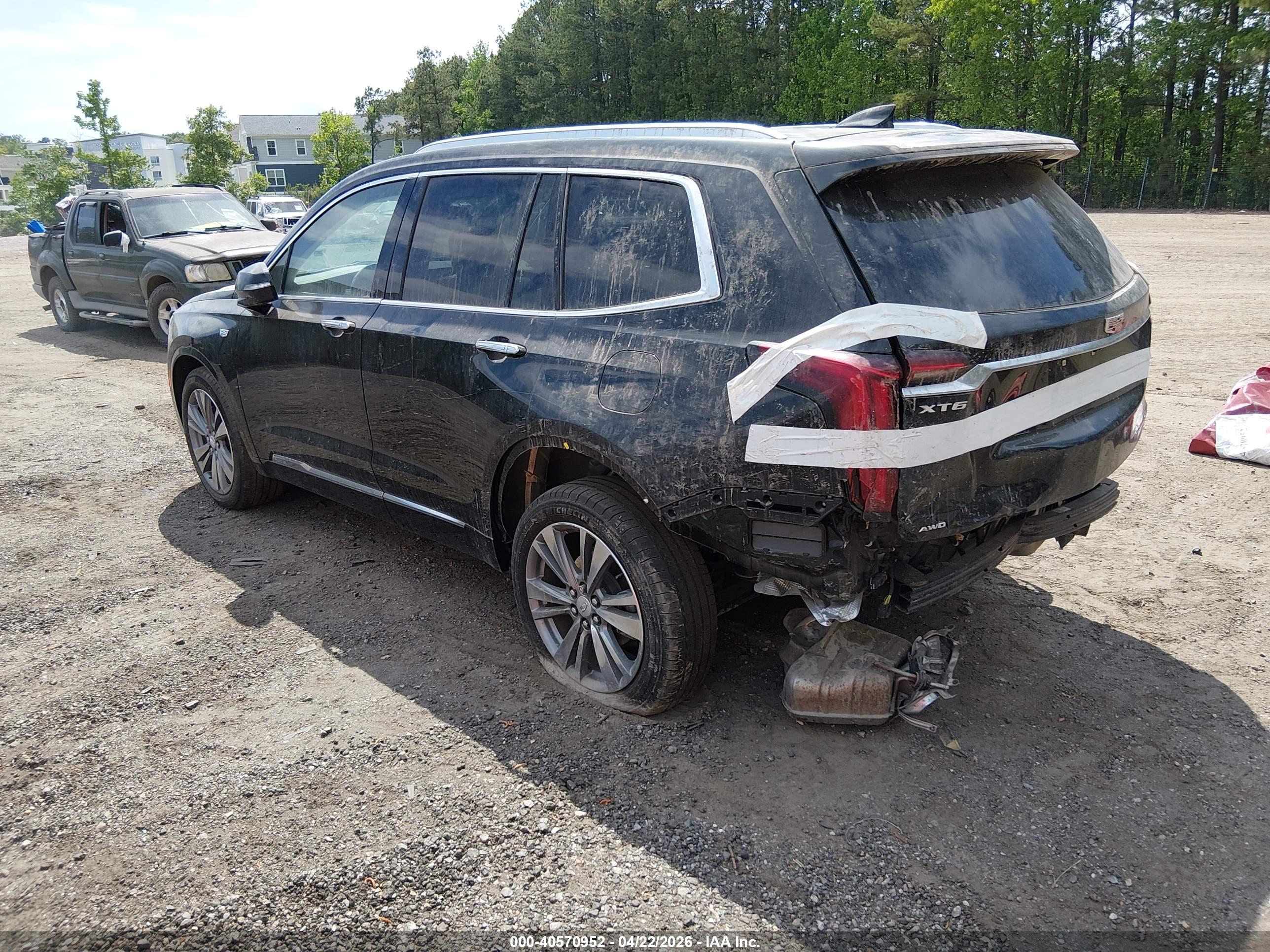 CADILLAC XT6 image 3