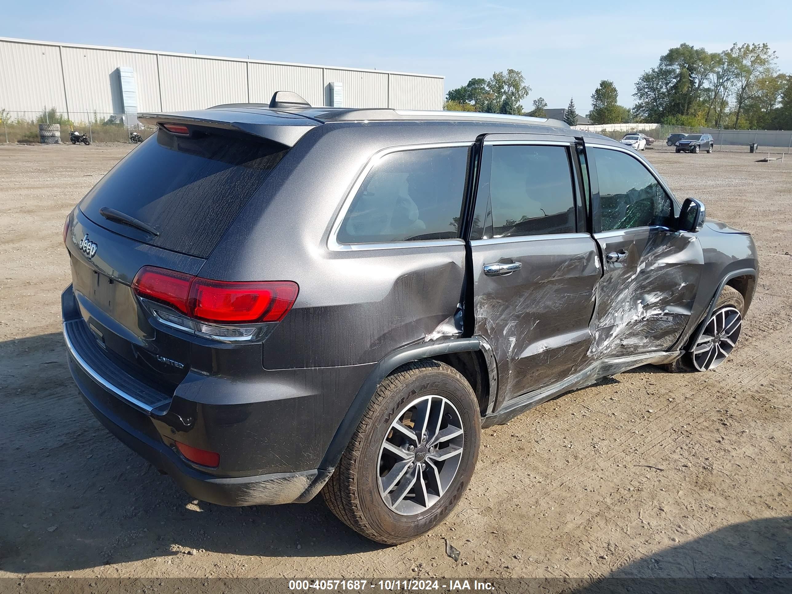 JEEP GRAND image 4