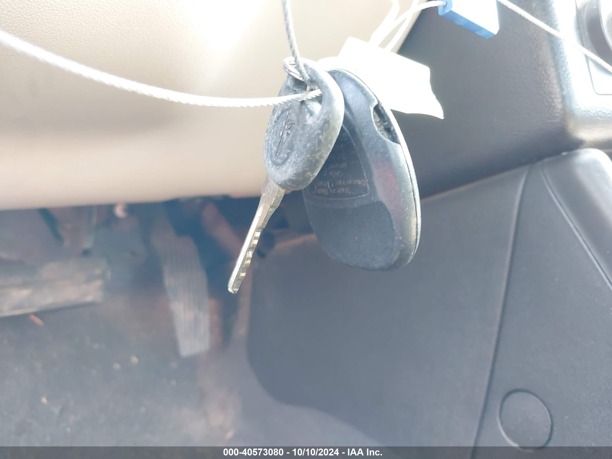 PONTIAC G6 image 11