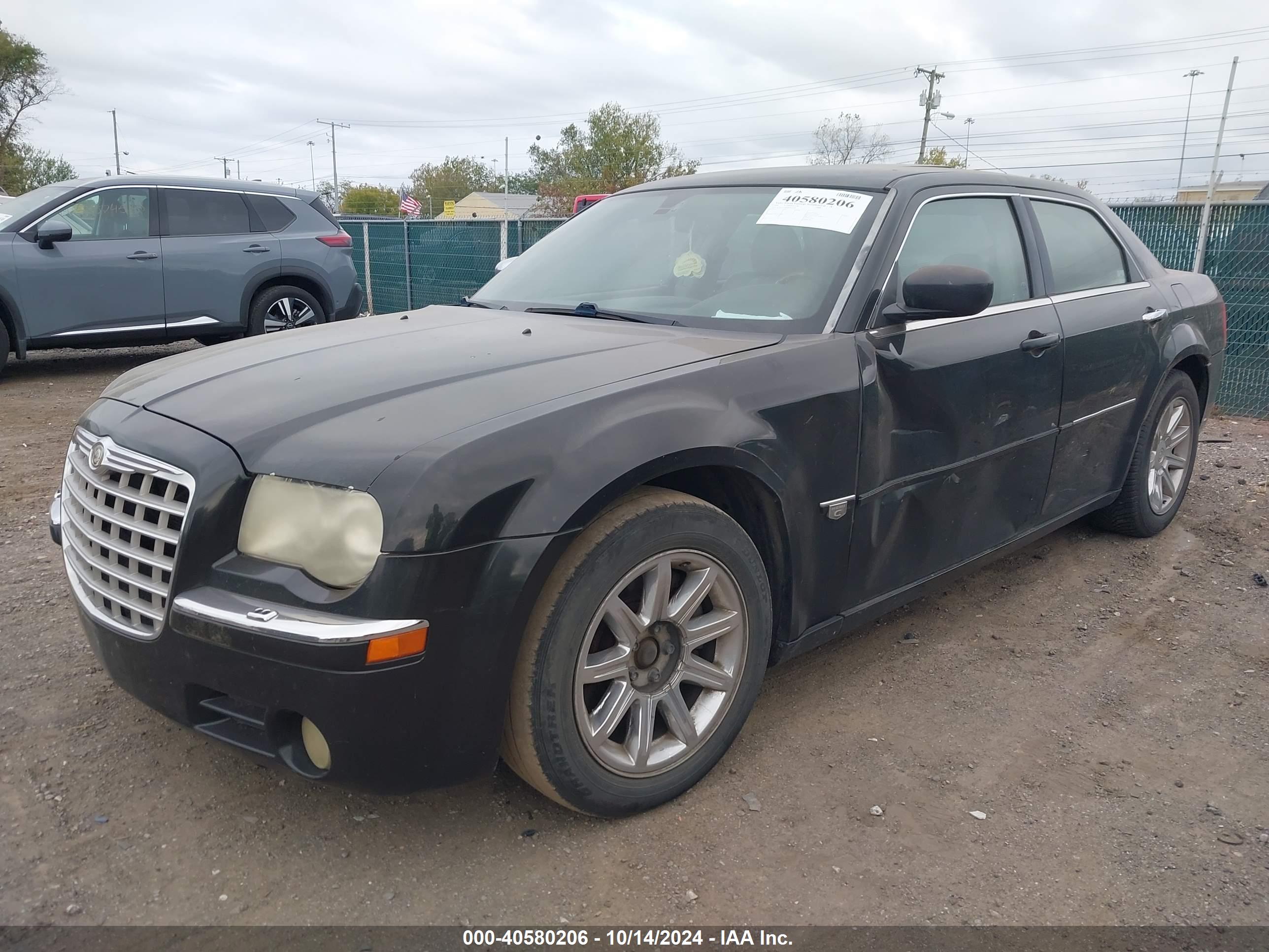 CHRYSLER 300C image 2