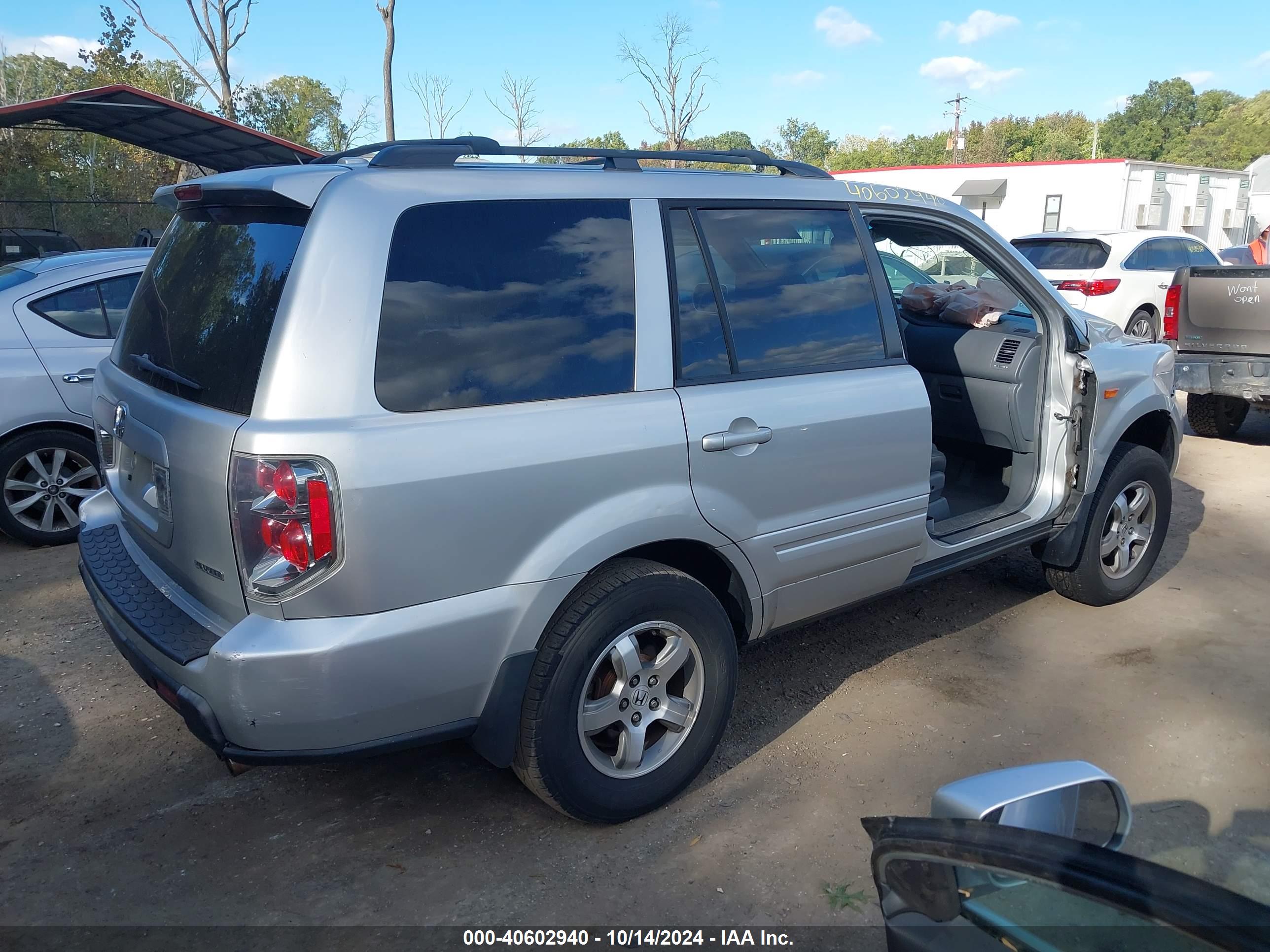 HONDA PILOT image 4