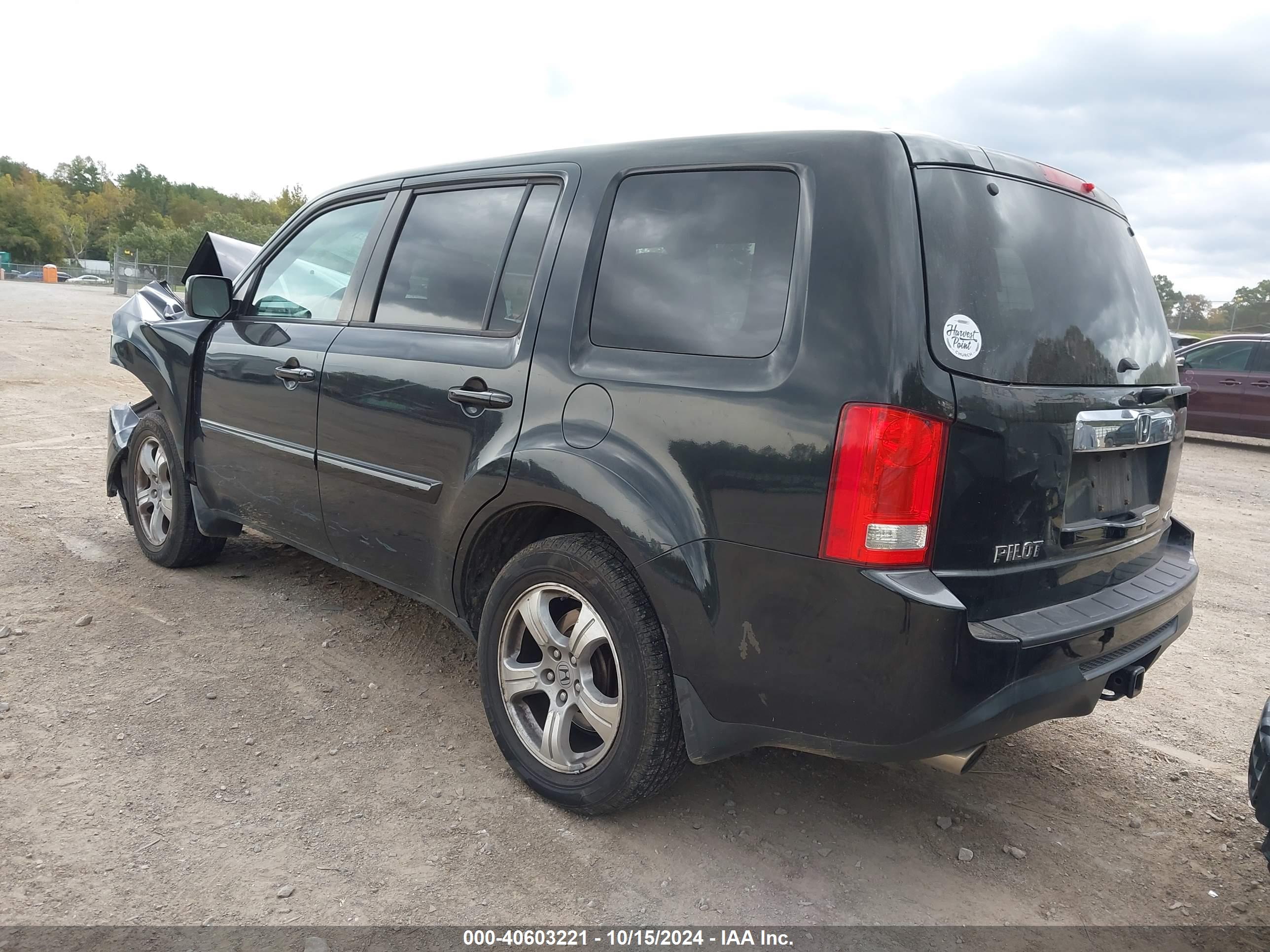 HONDA PILOT image 3